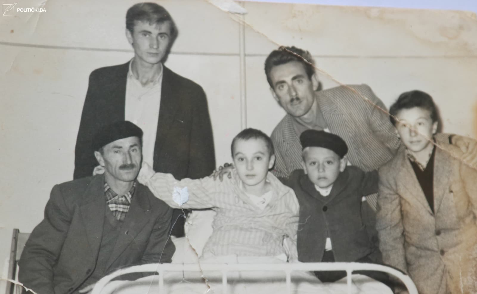 Jesu li živi ljudi iz albuma izgubljenog prije 25 godina na putu iz Srebrenice - slika 7