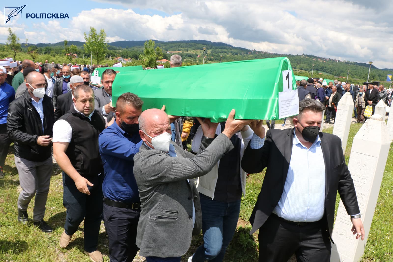 U Kalesiji ukopani posmrtni ostaci  još pet ubijenih zvorničkih Bošnjaka - slika 11