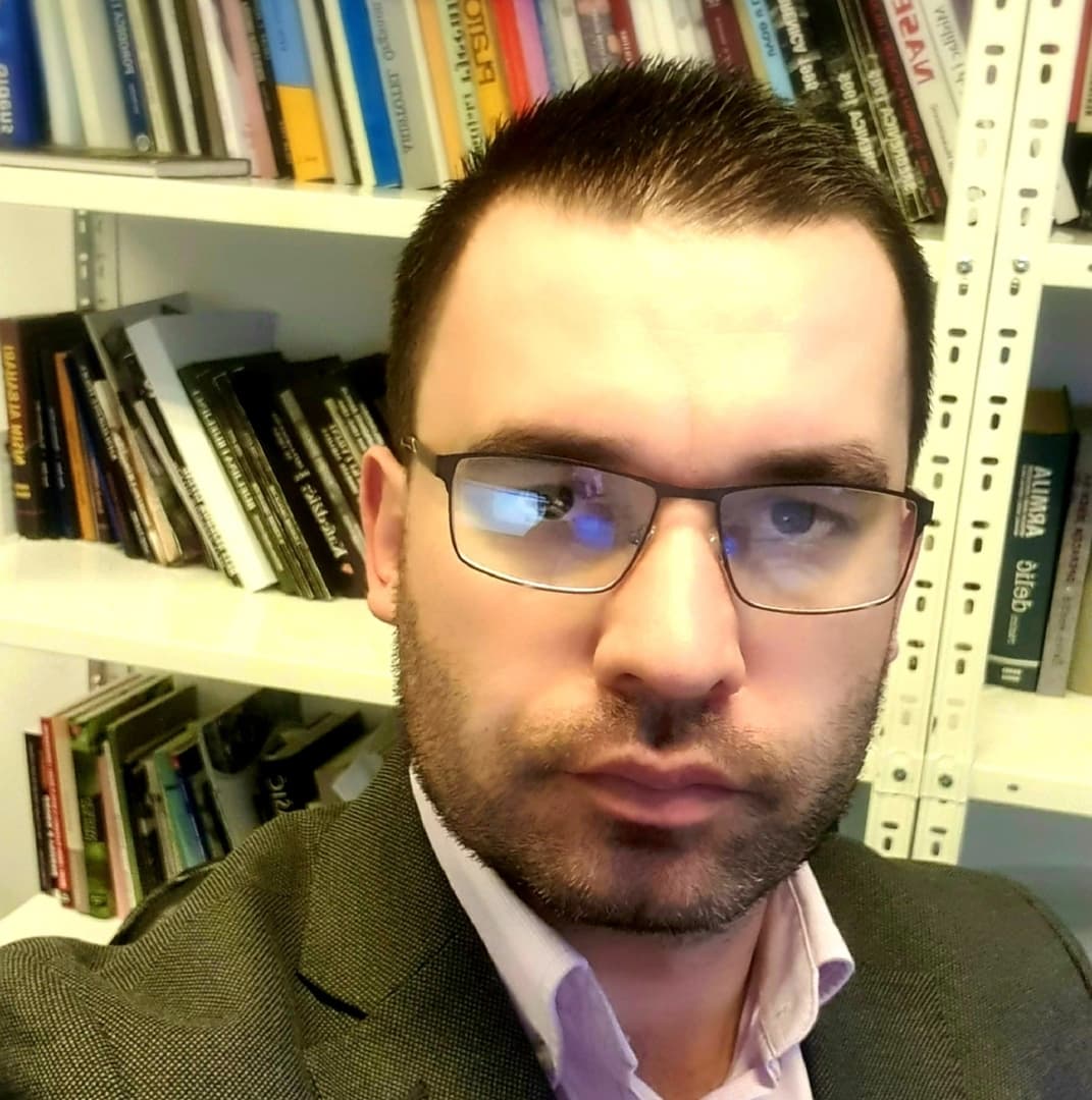 Apsurdi: Zašto je na slobodi Srbin koji je tražio granatiranje Goražda "u cilju odmazde"!? - slika 1