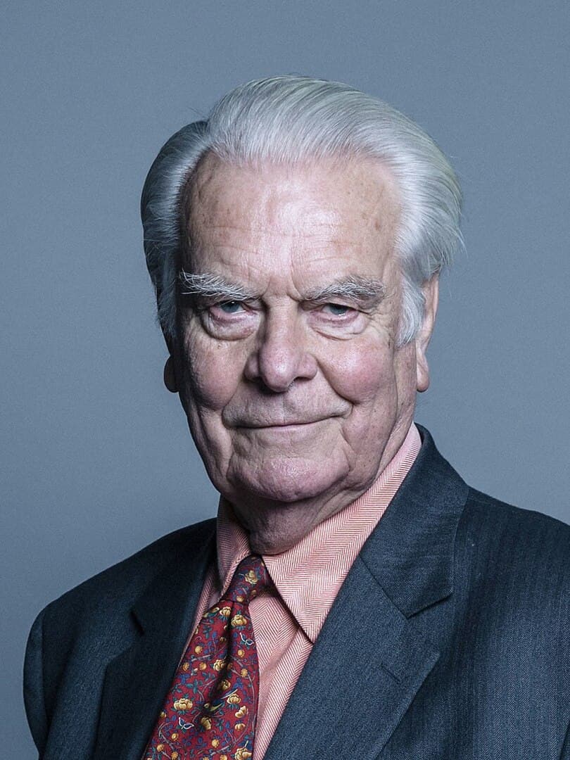 Lord Owen: Velika Britanija bi mogla poslati svoje vojnike u BiH - slika 1