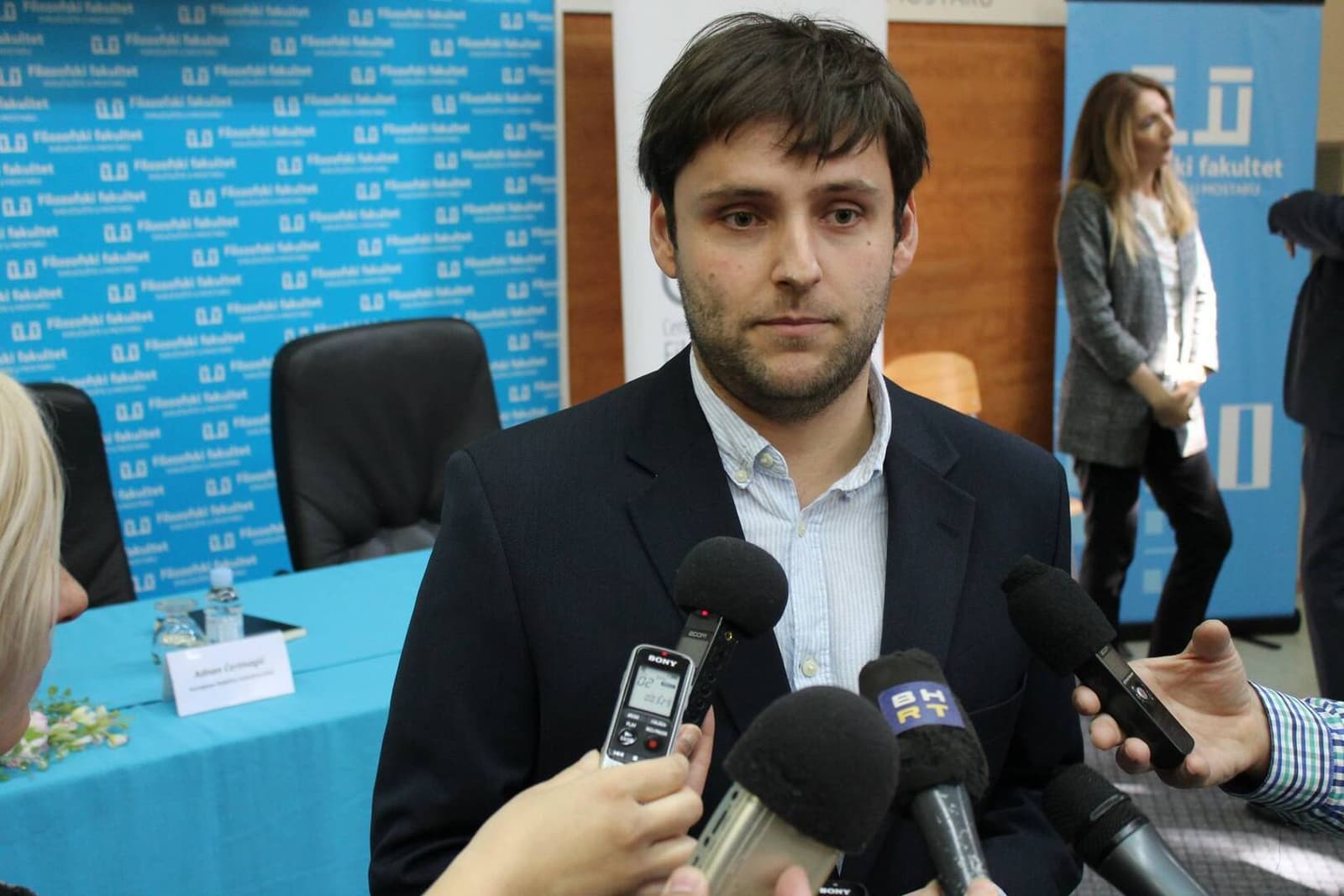 Ćerimagić: Evropska komisija vodi katastrofalnu politiku prema BiH - slika 1