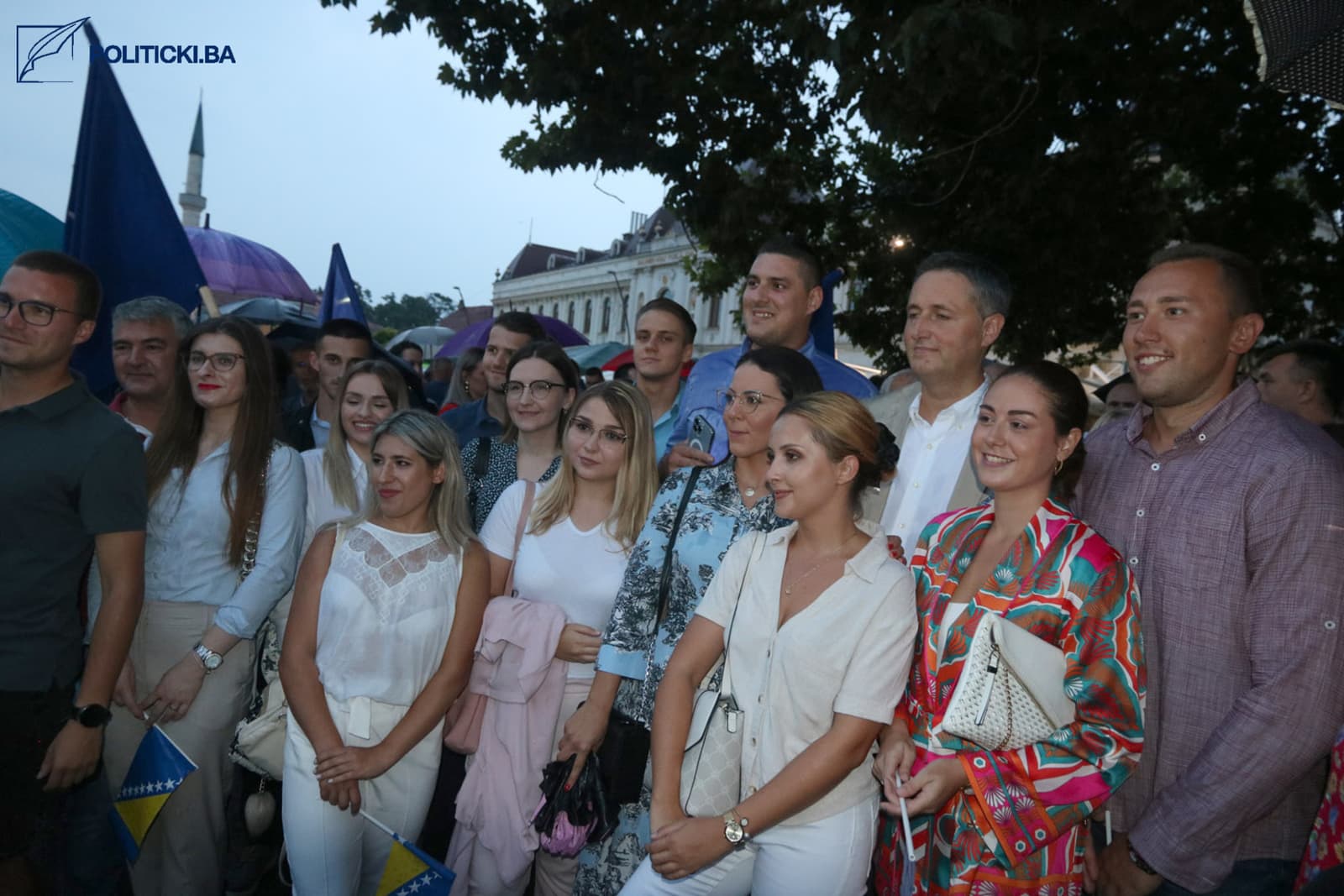 Bećirovićevo druženje s građanima, iliti kišna dova po receptu SDP-a - slika 15