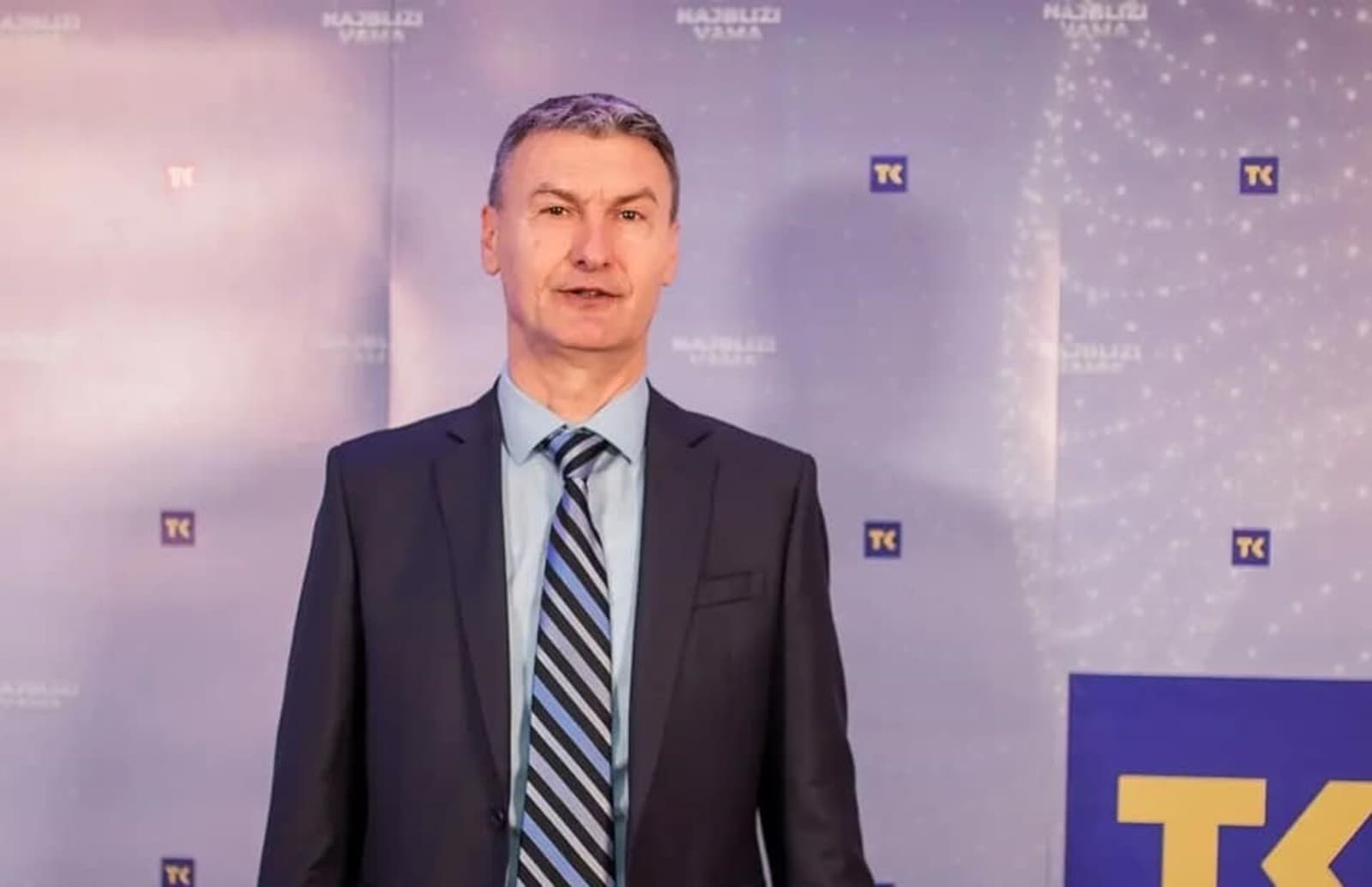 7. maj - Dan zračnog mosta - priznanje doprinosa na čekanju - slika 1