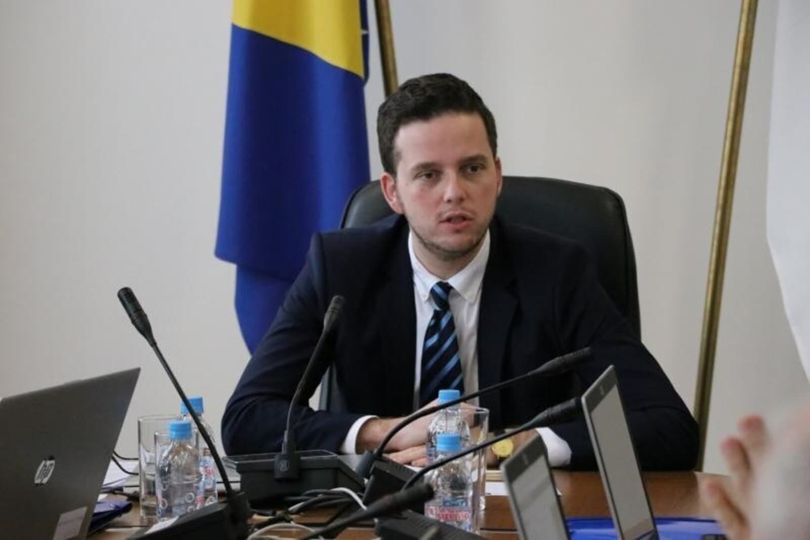 Trojka i Klub 'Marjanović, Lemezan, Hodžić' pregovaraju o rekonstrukciji Vlade KS - slika 1