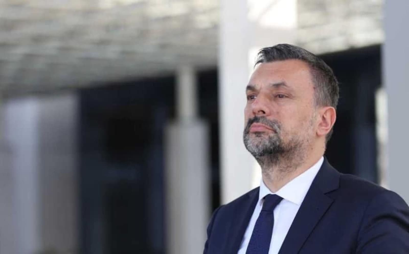 Konakovićev populizam, na kvadrat - slika 1