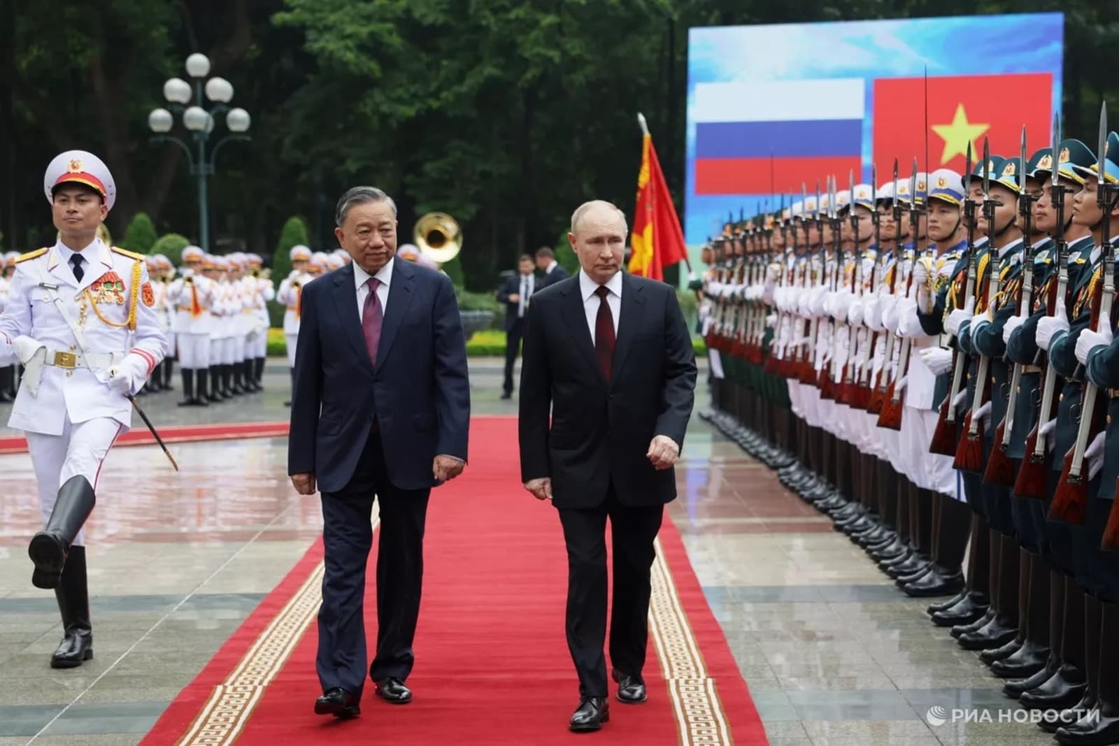 Putin ponovo prijeti nuklearnim oružjem - slika 1
