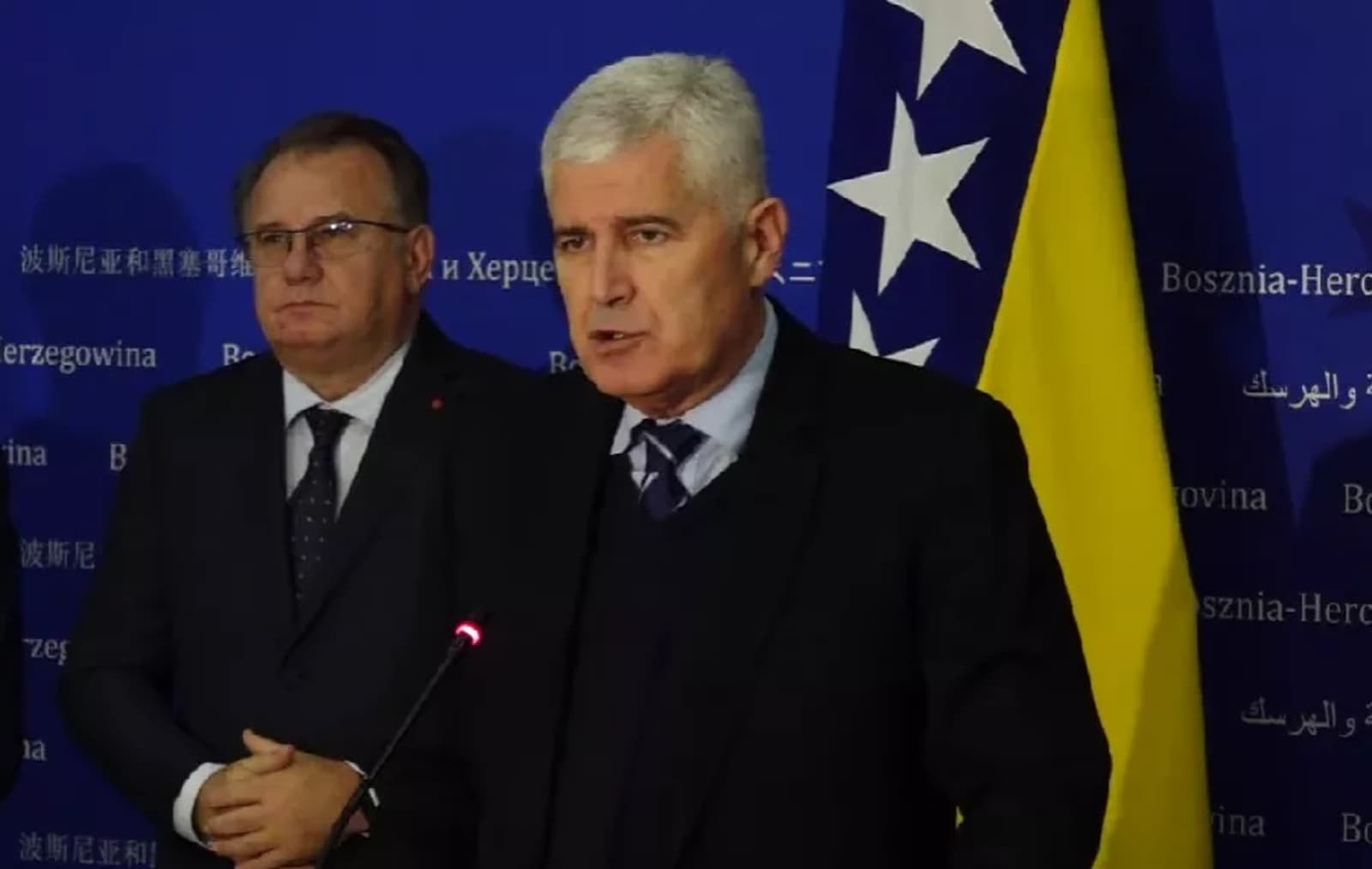 Sastanak vladajućih 2. jula. Trojka nema ni prag! - slika 1