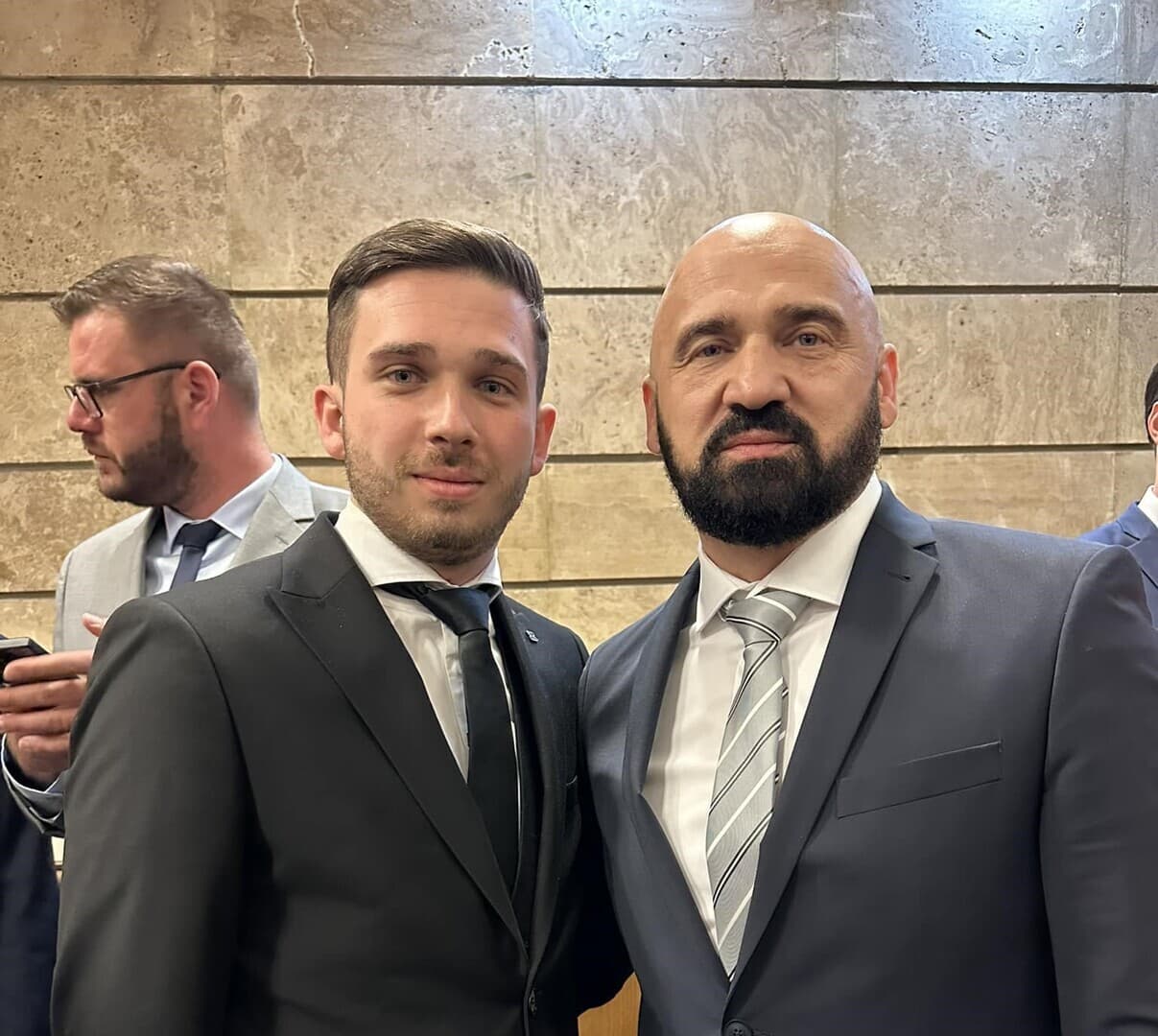 Arnel Isak će biti nosilac liste Snage naroda za Gradsko vijeće Zenica - slika 1