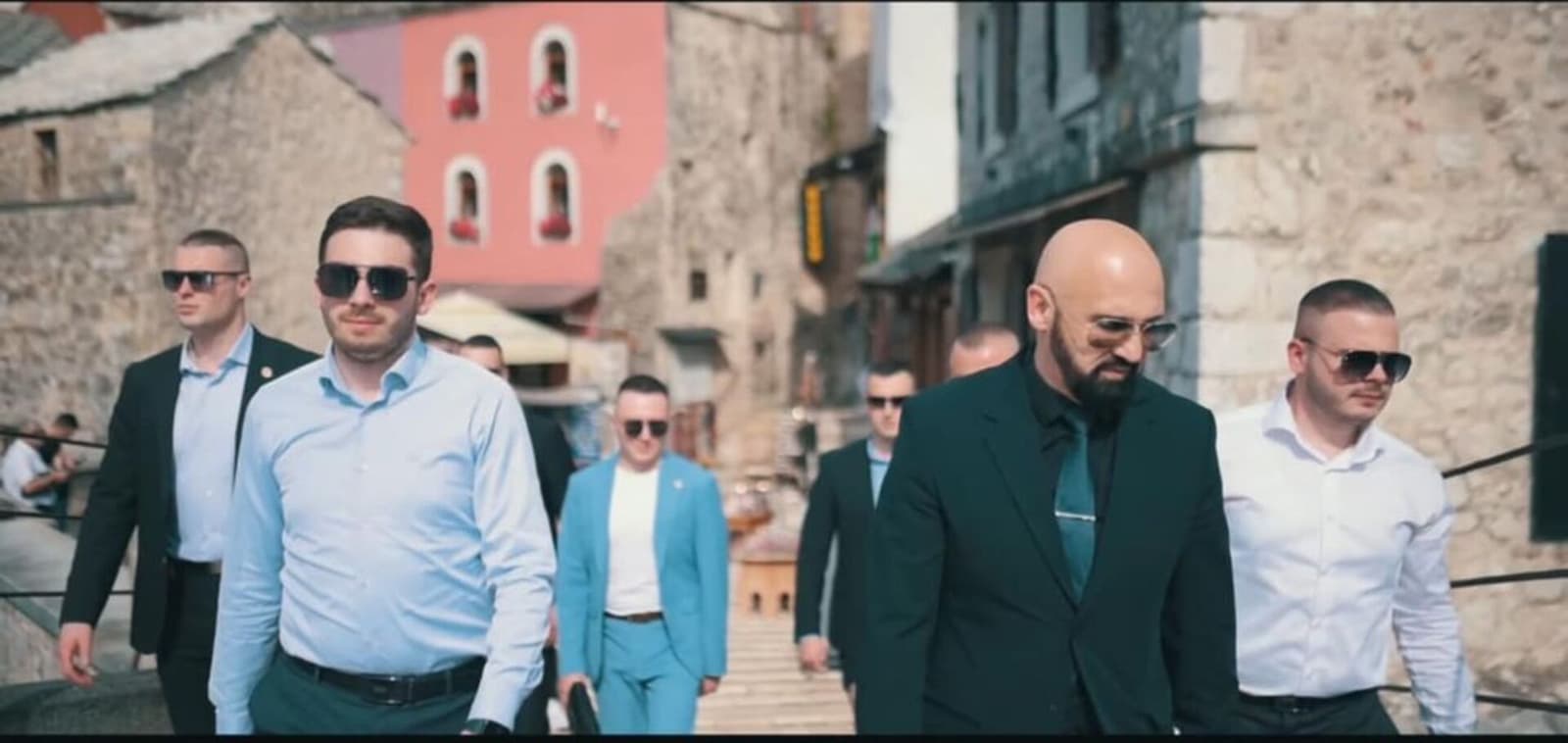 Konačno povučena plagijat-koračnica Rame Isaka - slika 1