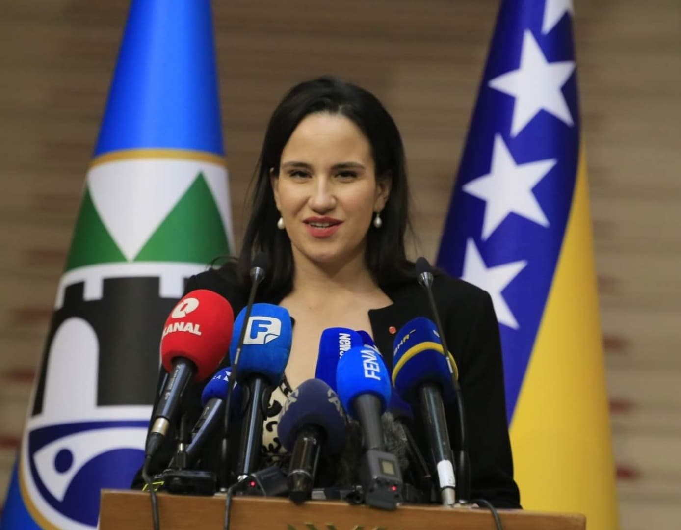 Benjamina Karić odnijela tijesnu pobjedu u Novom Sarajevu - slika 1