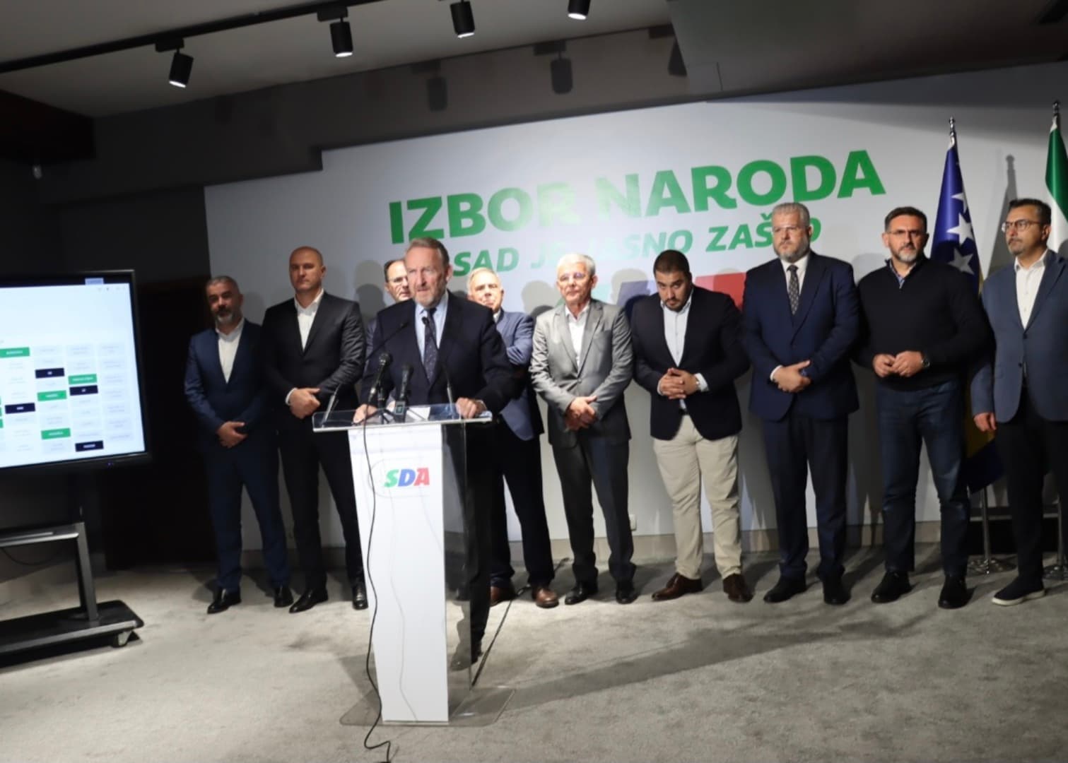 Bakir Izetbegović: SDA se vraća - slika 1