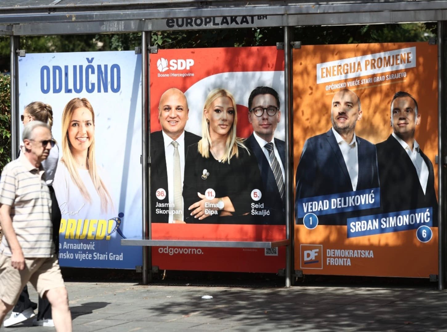 CIK: 15 dana rok za uklanjanje izbornih plakata - slika 1