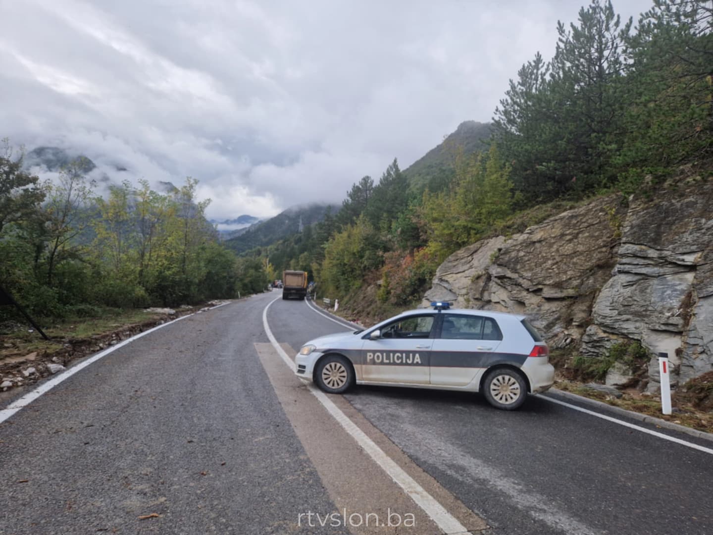 ODLUČENO: Cesta M 17 od večeras otvorena za "civilni" saobraćaj - slika 1
