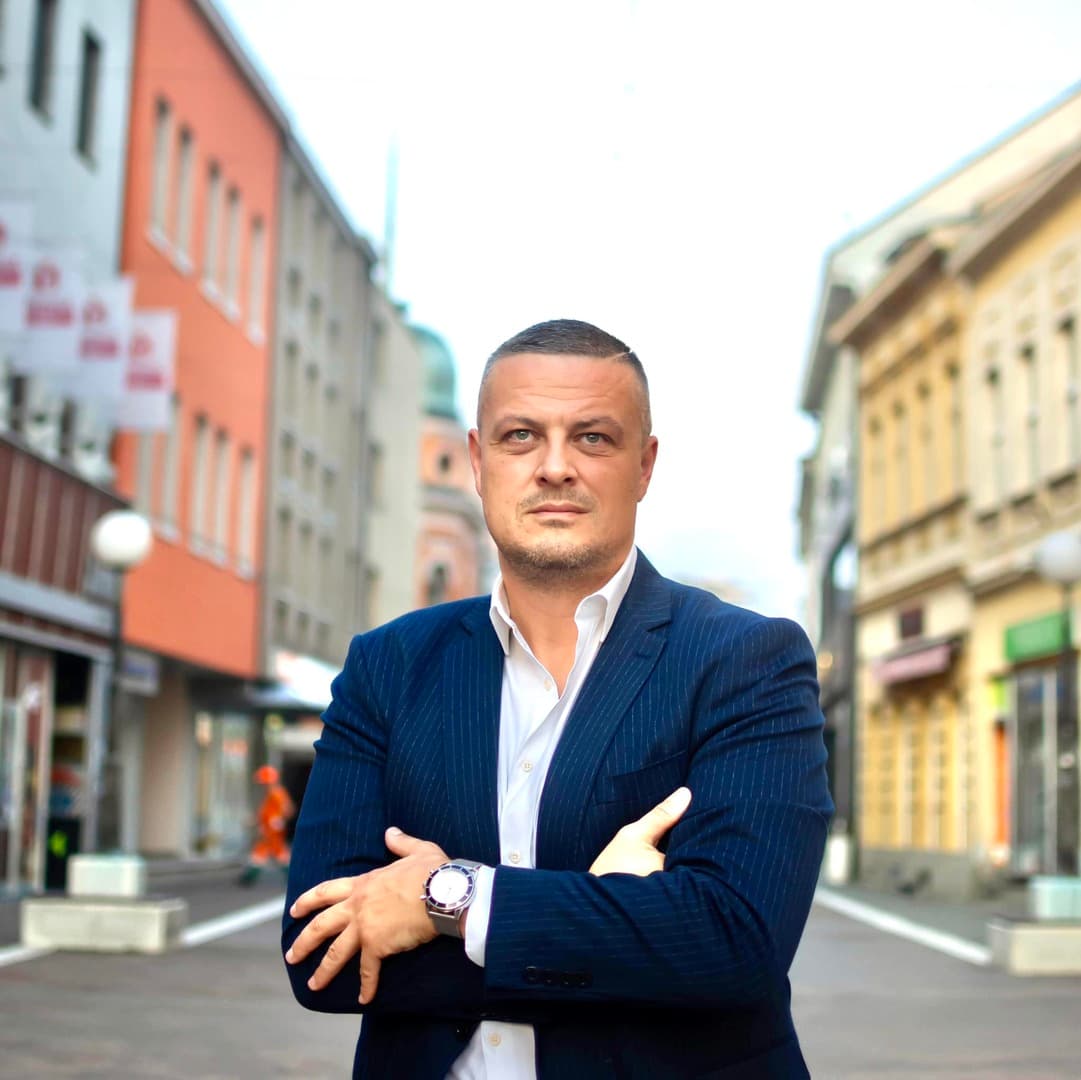 Mijatović izbacio grb Bosne i Hercegovine - slika 1