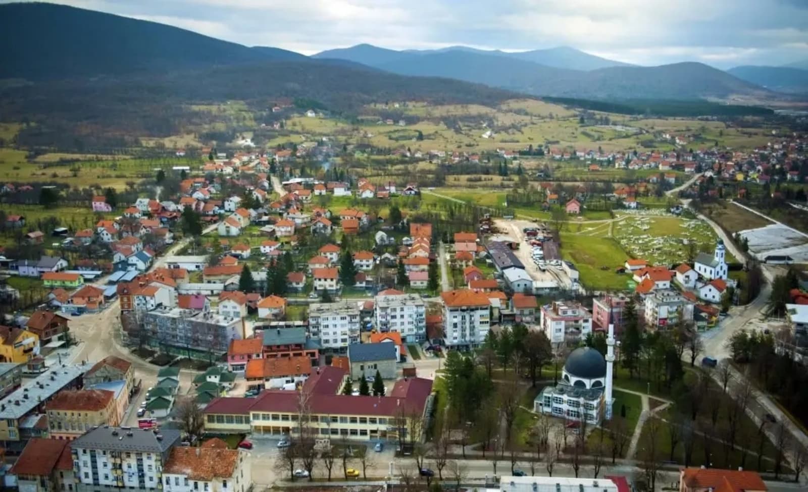 Blokada SNSD-a: Bosanski Petrovac nikako da formira većinu - slika 1