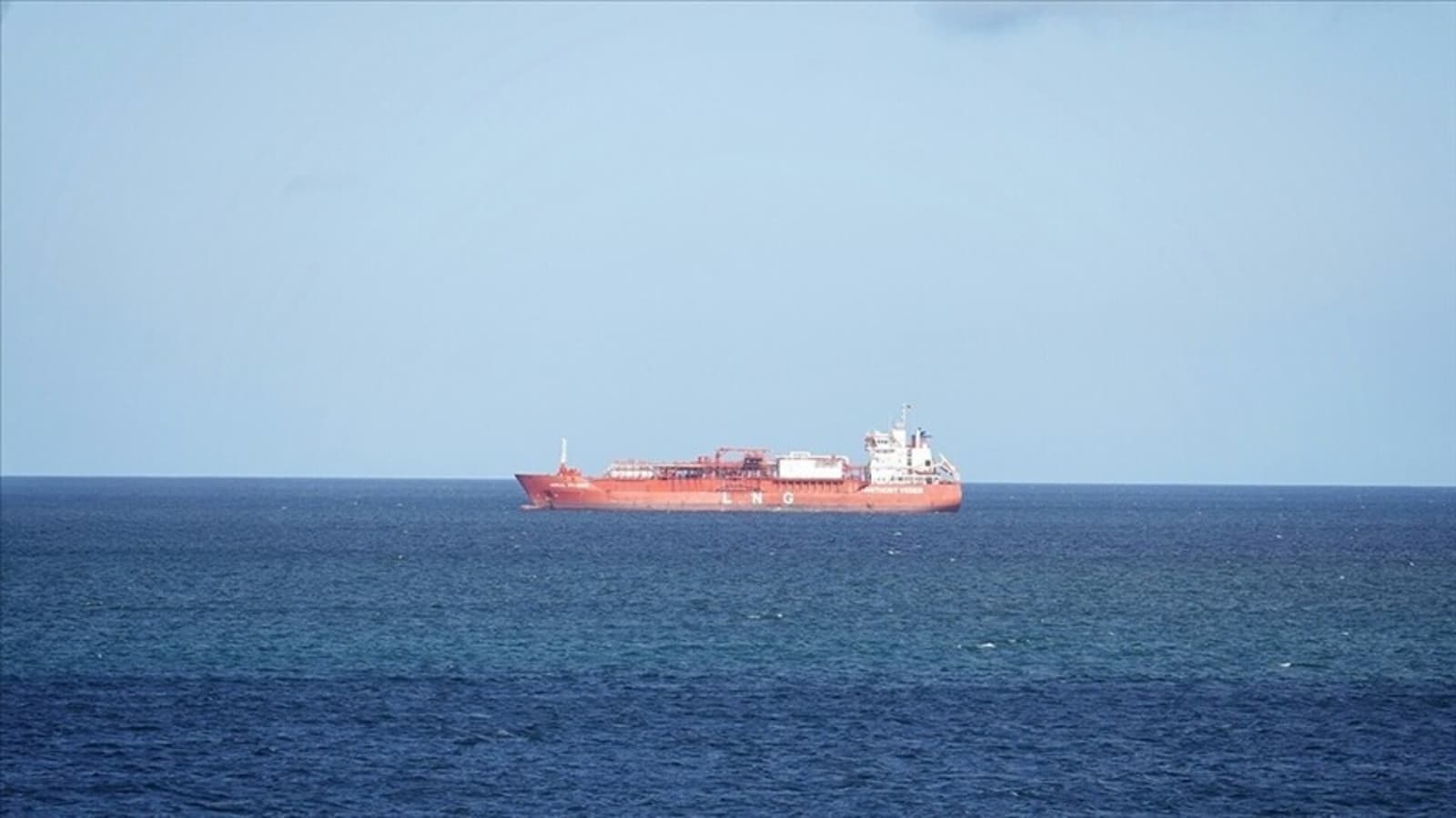 Iran napao američki brod u Hormuškom moreuzu - slika 1