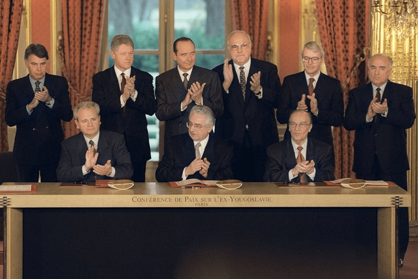 Dejton, realisti i neokonzervativci - slika 1