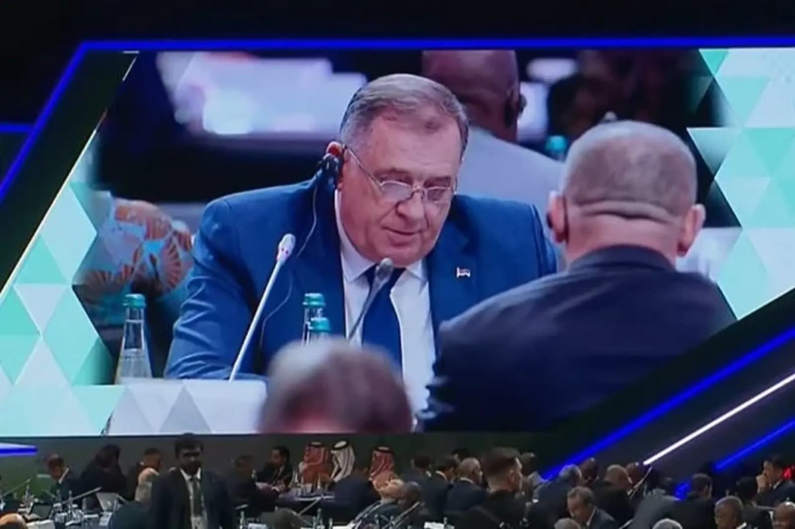 Dodik na sigurnosnom forumu u Moskvi: EU postaje vojni savez, a to je opasno po srpski narod - slika 1