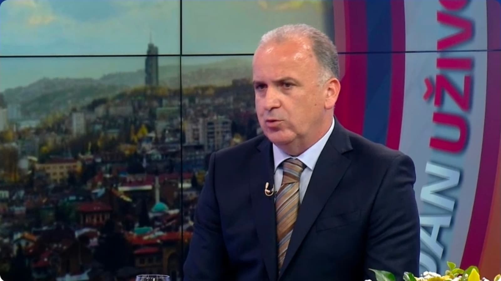 Đonlagić: Evropa gubi političku bitku, Amerikanci su nekoliko koraka ispred nje - slika 1