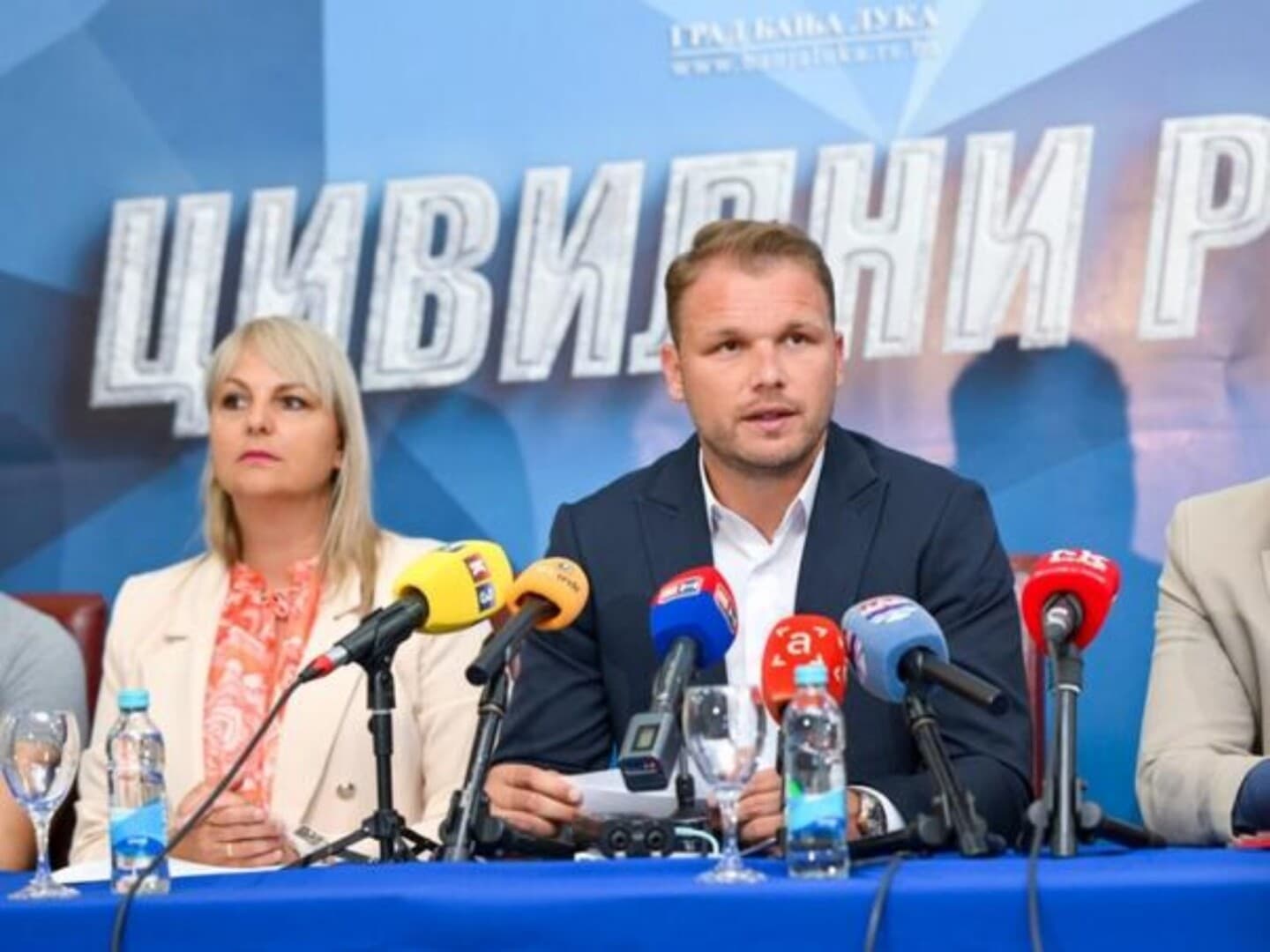 Civilni rok u Banjoj Luci: Mladima obuka, smještaj i naknada - slika 1