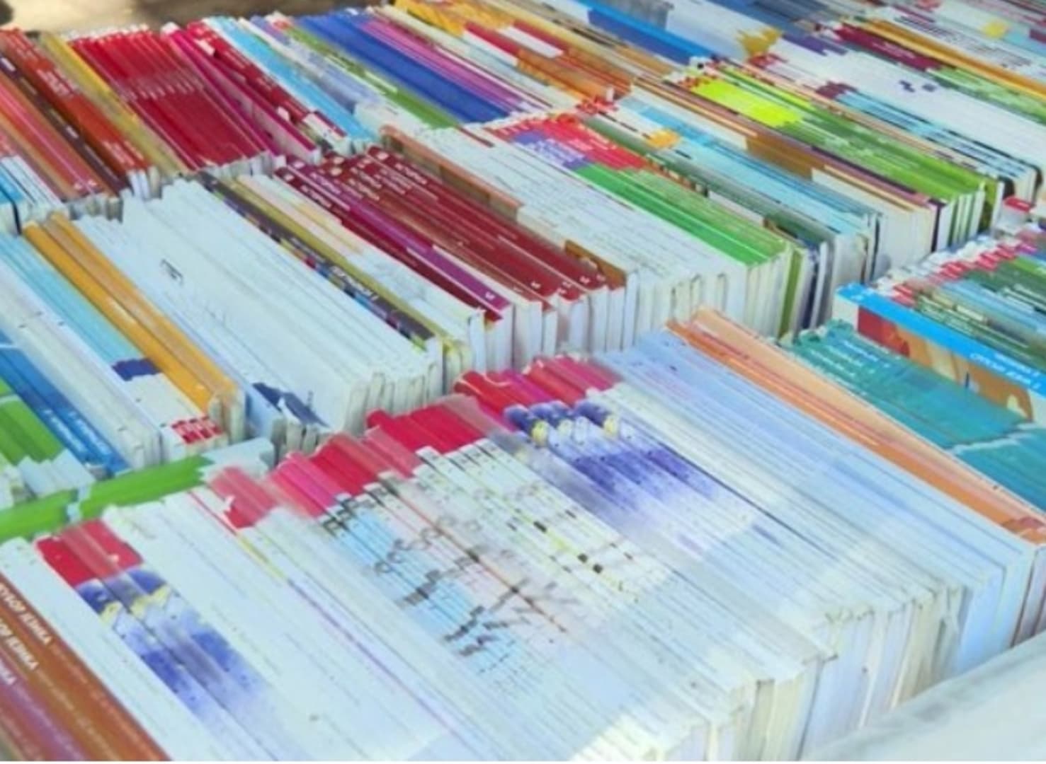 Od naredne školske godine besplatni udžbenici u svim osnovnim školama u Rs-u - slika 1