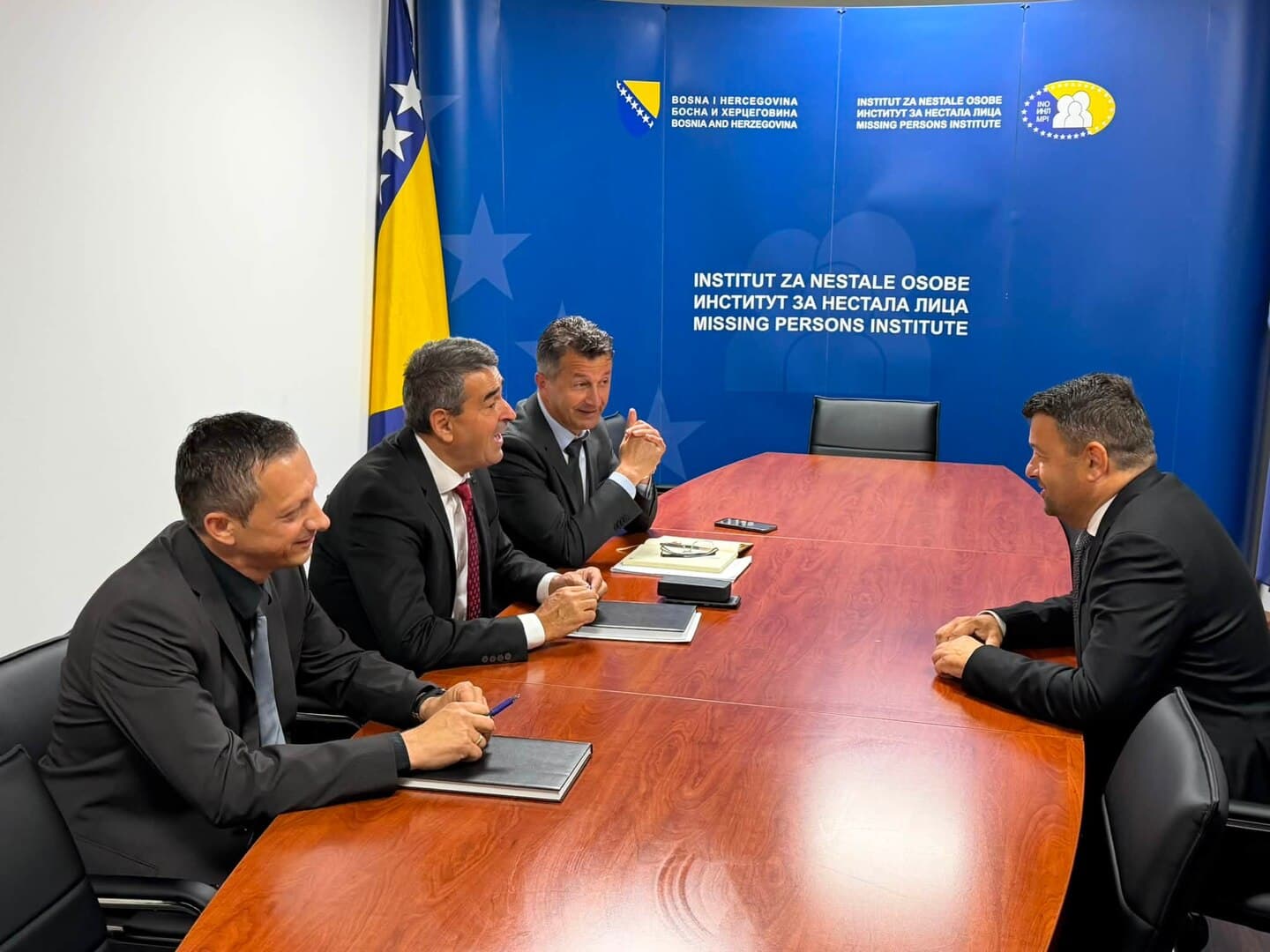 Hurtić u Institutu za nestale osobe BiH: Potraga za nestalima je moralna obaveza prema porodicama - slika 1