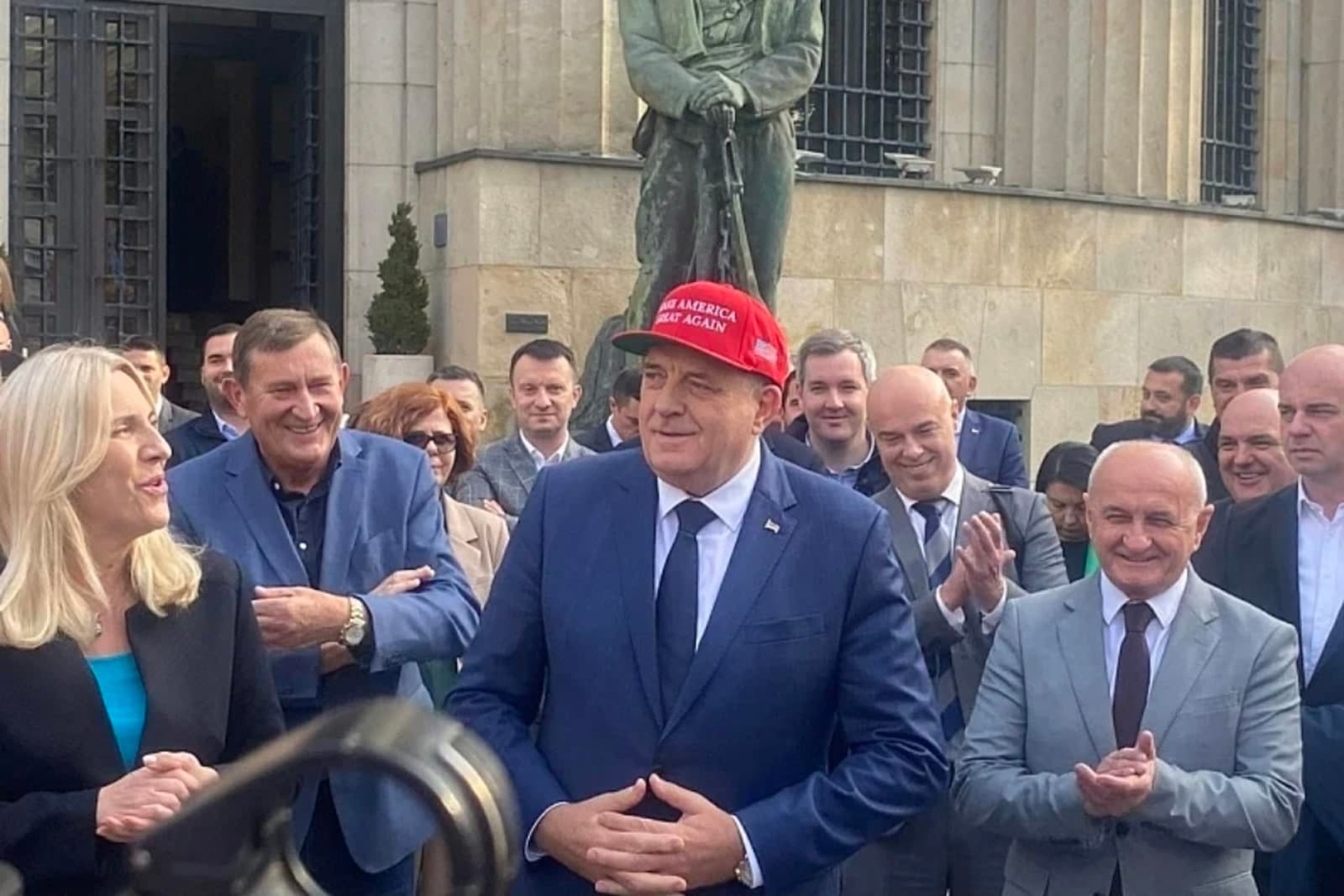 Dok Dodik otvoreno krši dogovor s Amerikom, Vašington zatvara oči - slika 1