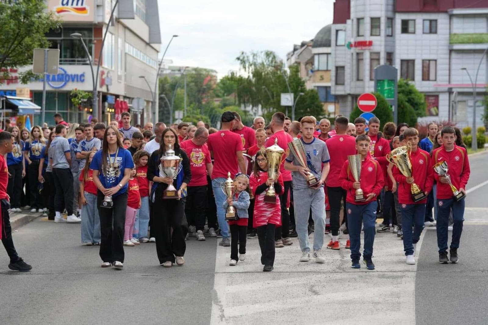 Cazin odao priznanje šampionima: Sportski uspjesi Bubamare, Krajine i Pikado kluba obilježeni svečanošću - slika 1