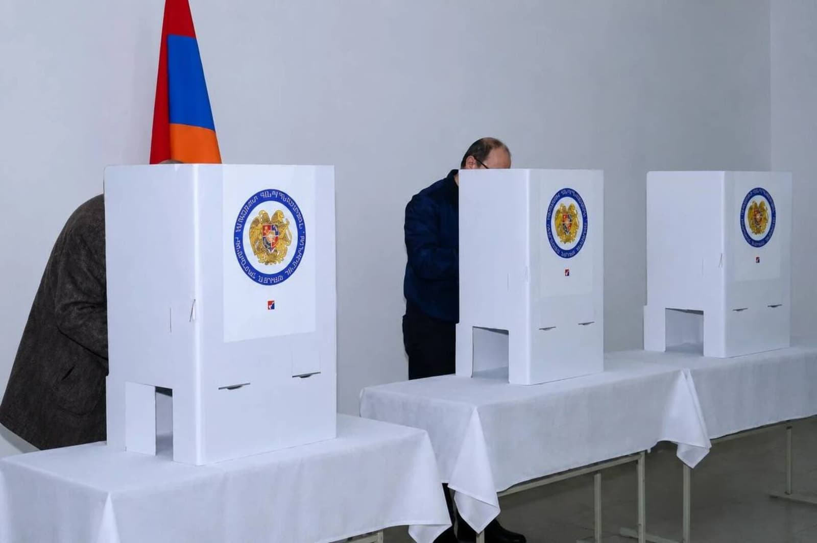 Proevropska stranka Nikol Pašinijana proglasila pobjedu na izborima u Armeniji - slika 1