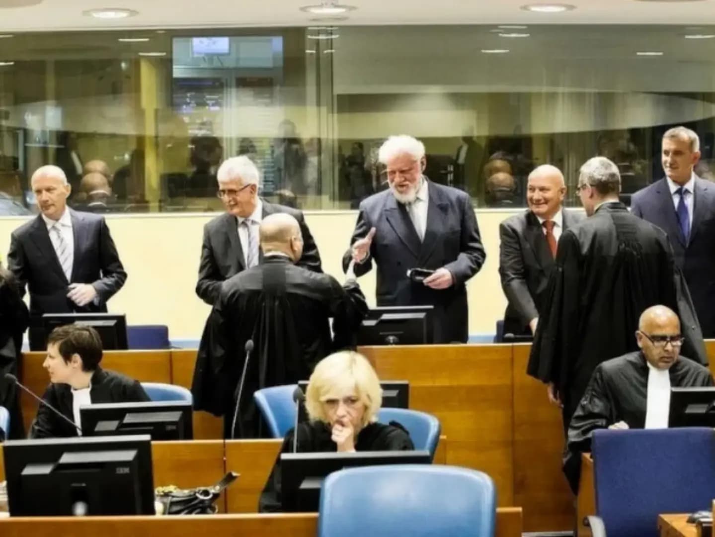 Suspendovani tužilac ICC-a bio je branilac zločinca iz BiH - slika 1