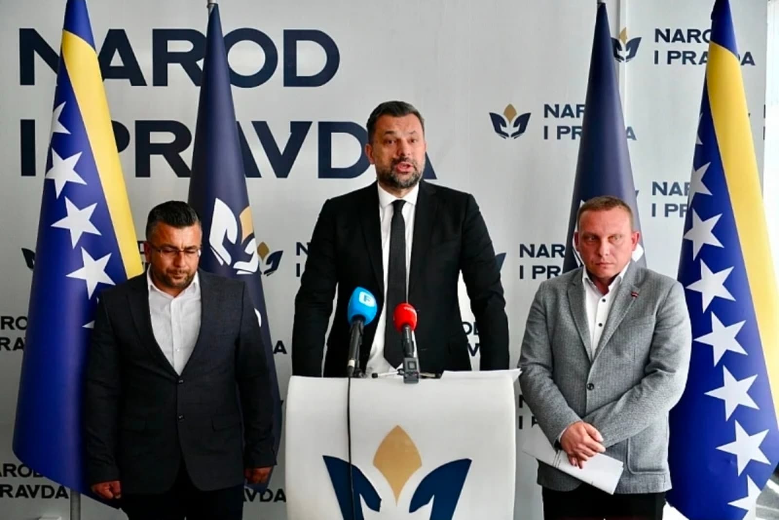 NiP nakon Čovićevih izjava o relaksiranju odnosa: Šta je Izetbegović obećao iza zatvorenih vrata i zašto šuti? - slika 1