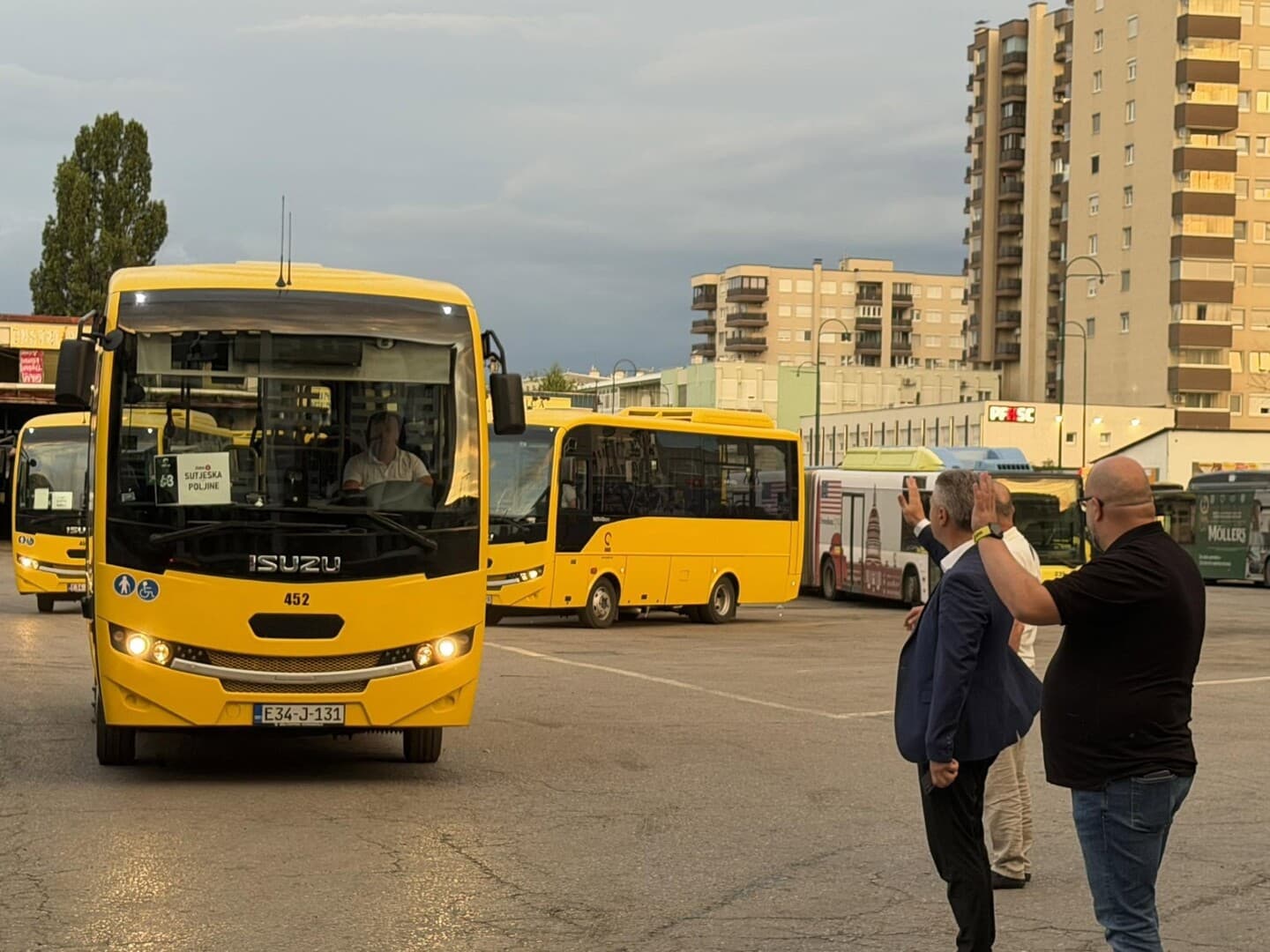 Šteta: Na ulicama Sarajeva od jutros 10 novih minibusa, stiže ih još pet - slika 1