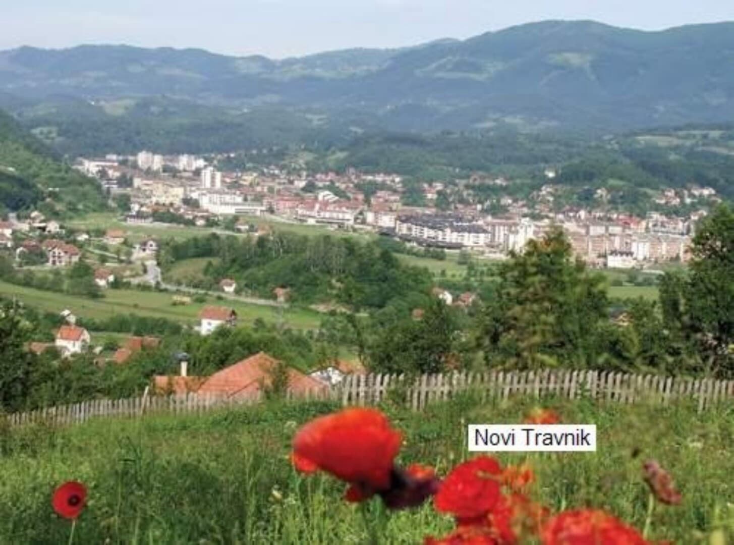 Brzom reakcijom policije spriječen sukob navijača u Novom Travniku - slika 1