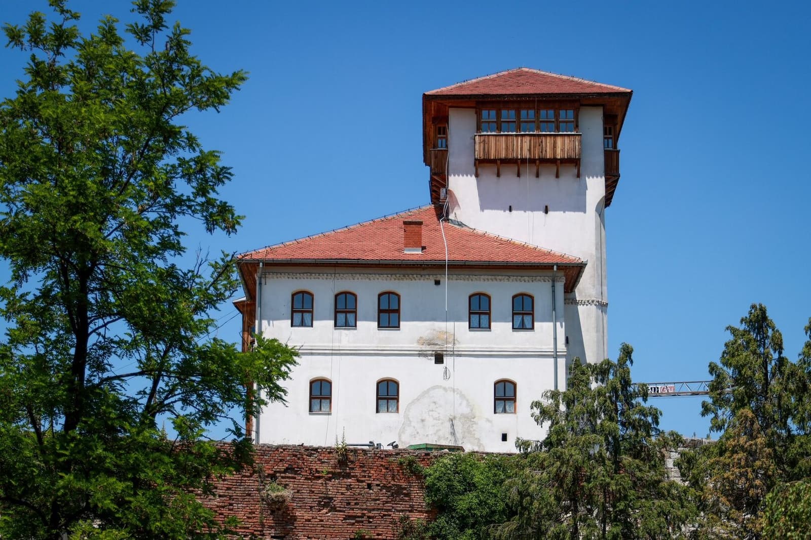 SAD ulažu 200.00 dolara u obnovu Kule Zmaja od Bosne - slika 1