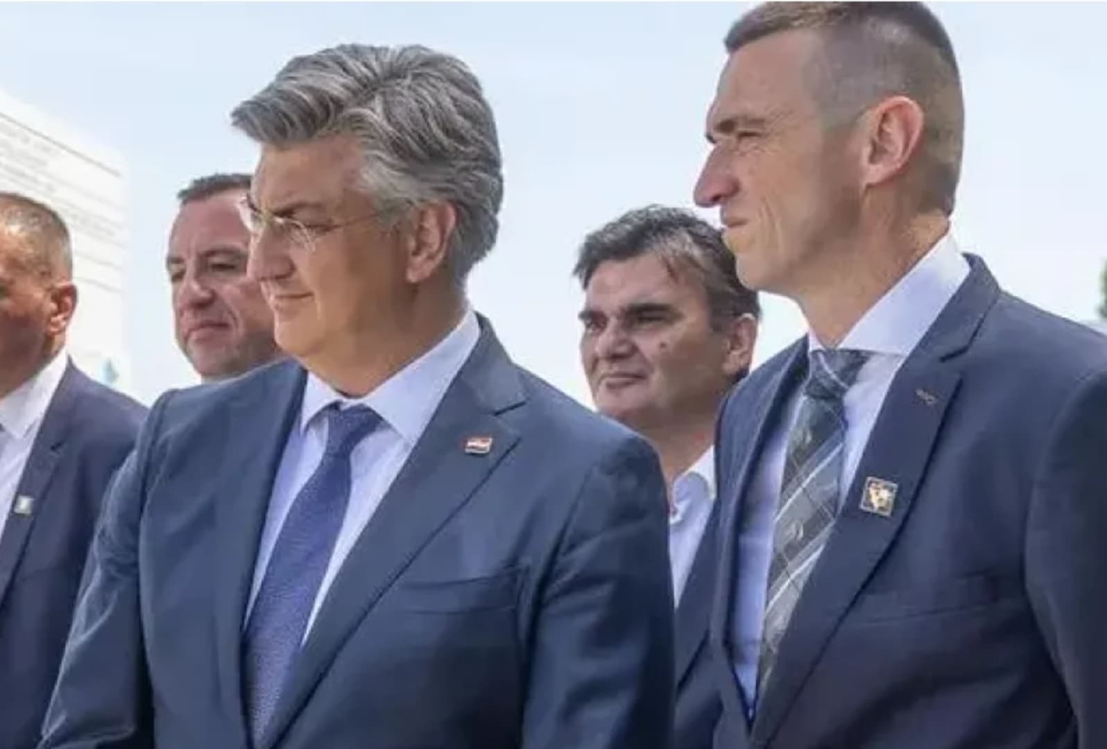 Domovinski pokret objavio rezoluciju: Zahtjeva se izborna jedinica i autonomija za bh. Hrvate i poziva na rušenje suvereniteta BiH - slika 1