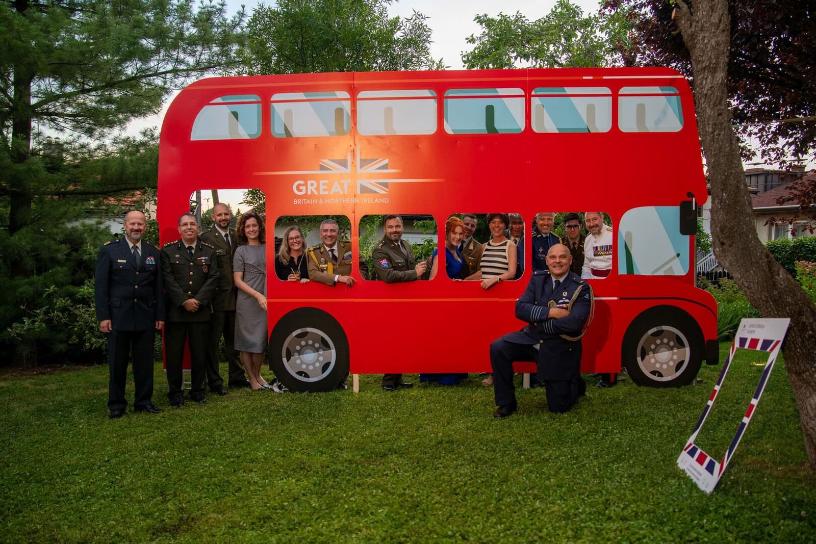 Britanska ambasada Sarajevo obilježila rođendan Njegovog Veličanstva kralja Charlesa III - slika 4