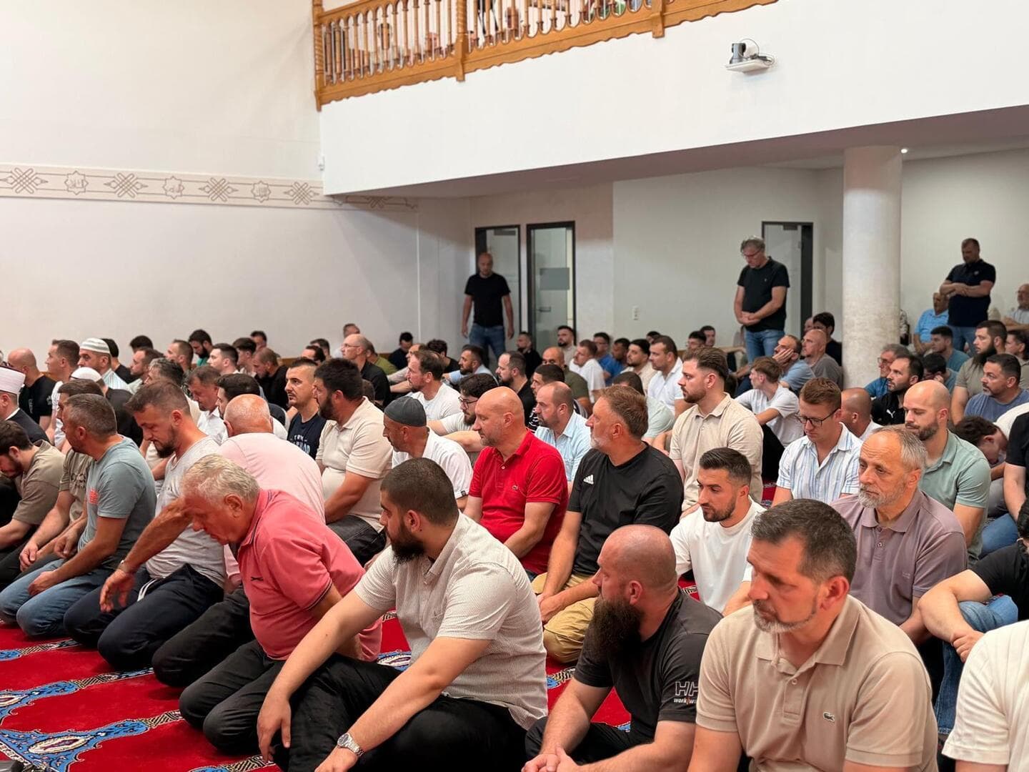 Hutba u Zapadnoj Evropi: Na vrijeme se registrirajte za izbore - slika 1