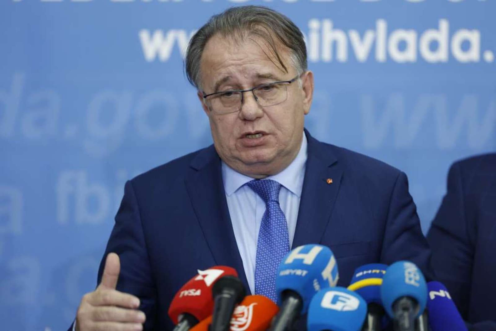 Čuva li Nikšić Lasićeva leđa zbog brata Mirsada – Lasićevog savjetnika? - slika 1