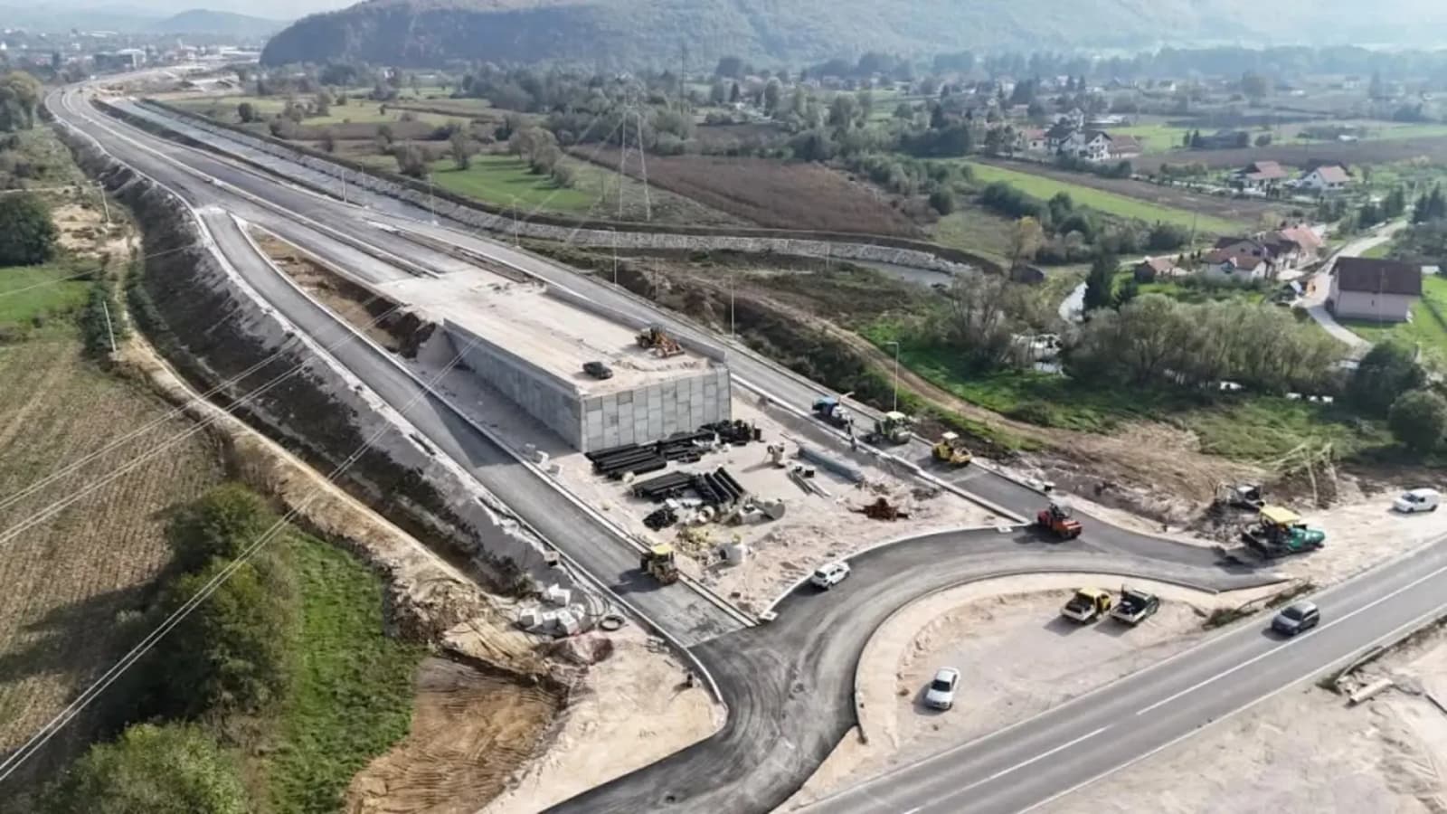 Travnik će dobiti obilaznicu od 11,4 kilometra sa 13 mostova i tri tunela - slika 1