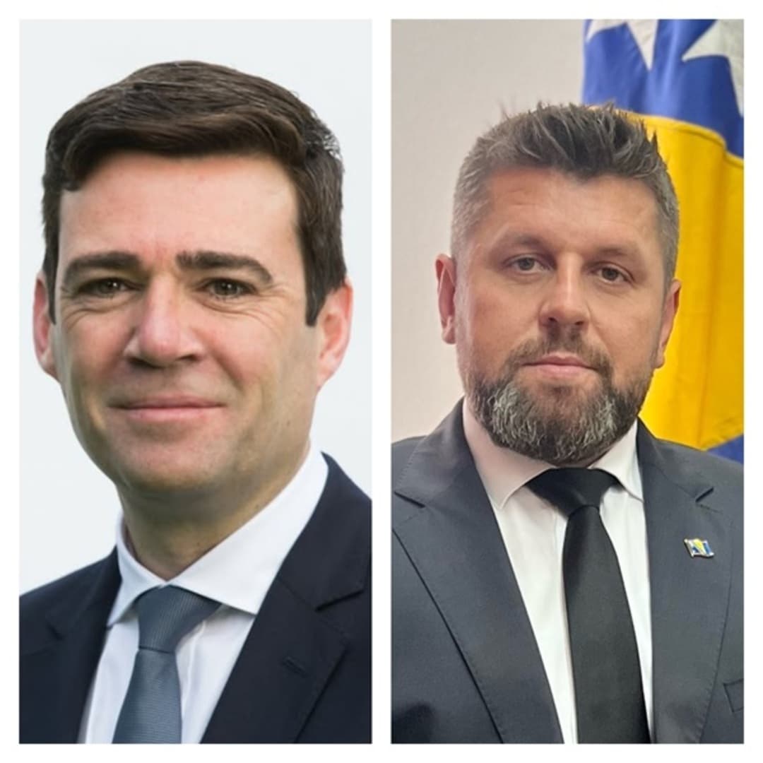 Duraković: Andy Burnham razumije Srebrenicu i Bosnu i Hercegovinu, velika nada za našu zemlju - slika 1