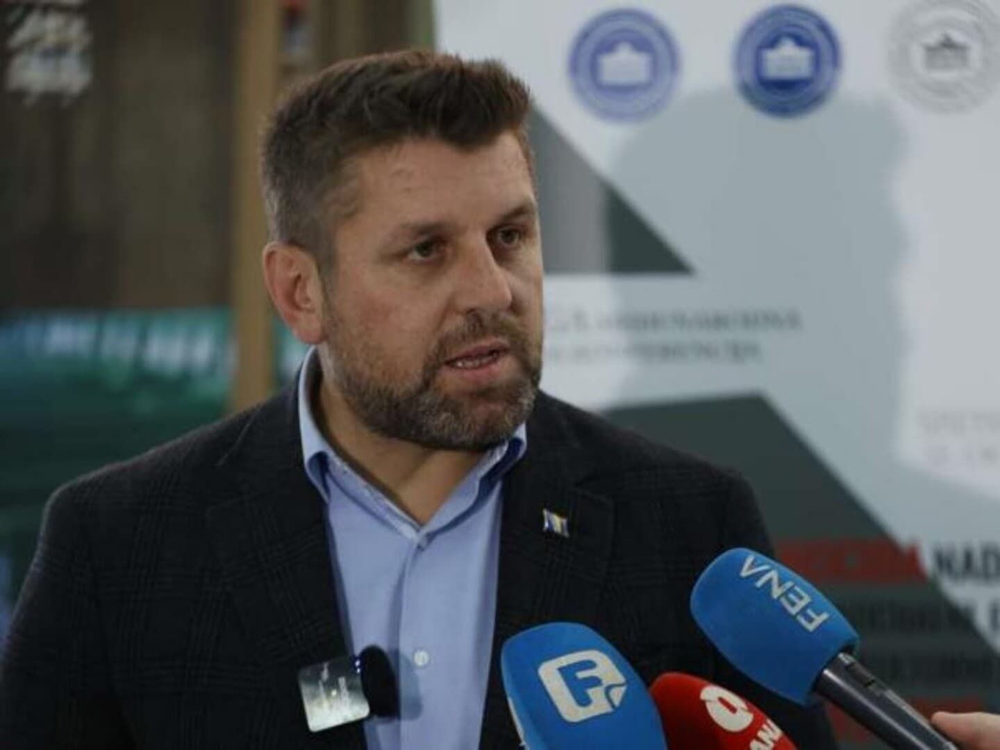 Duraković: Zabrana proslave pobjede bh. reprezentacije u Zvorniku sramotan čin zastrašivanja - slika 1