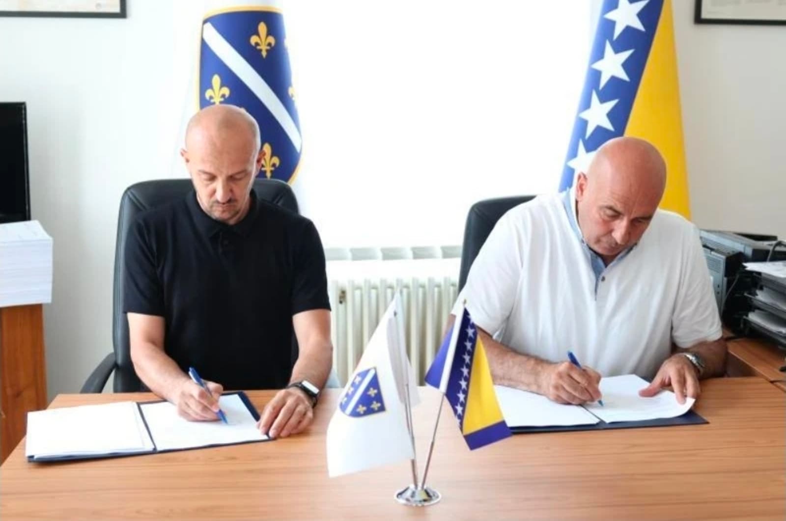 Ministarstvo za boračka pitanja KS pomoći će sanaciju 14 boračkih stanova - slika 1