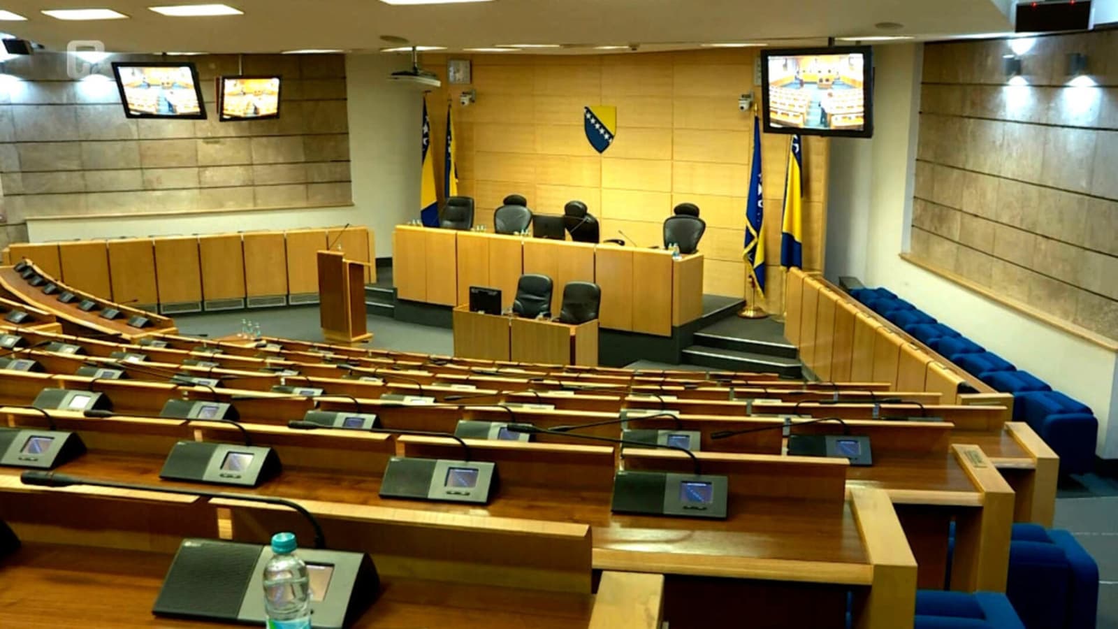 BLOKADE: Južna interkonekcija čeka zastupnike - slika 1