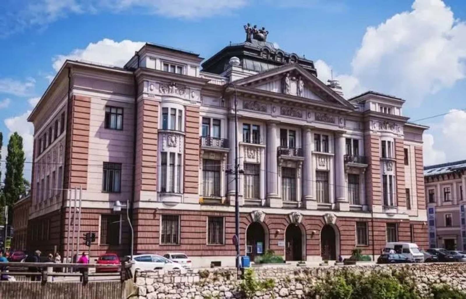 'Bitka' za kontrolni paket Privredne banke Sarajevo - slika 1