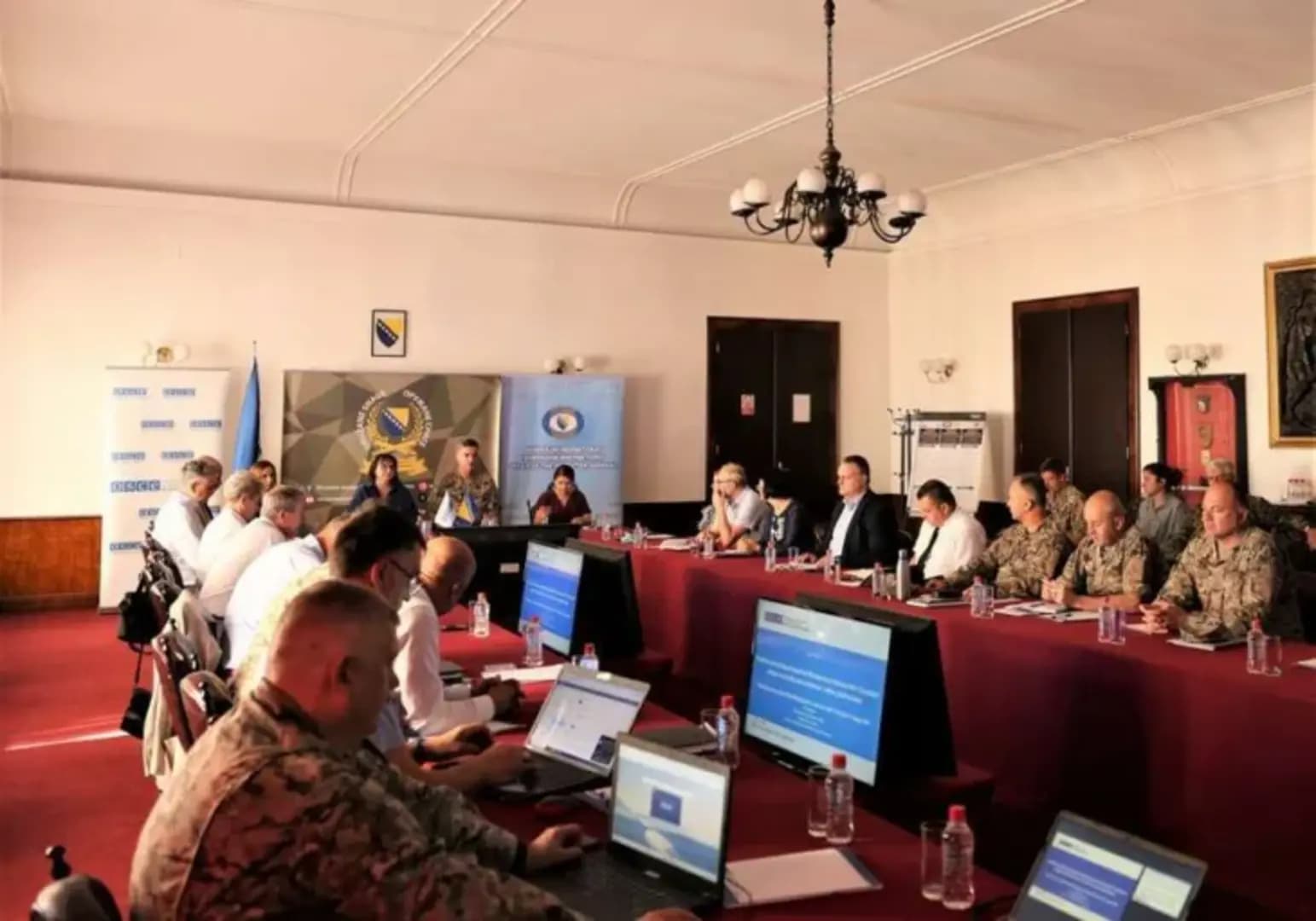 Ministarstvo odbrane i OS BiH uvode stroga pravila ponašanja na društvenim mrežama - slika 1