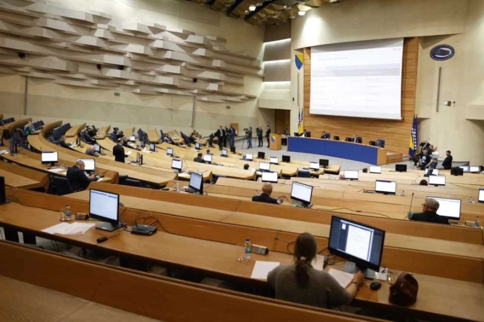 Komisija Zatupničkog doma traži reformu akreditacije univerziteta i javni registar diploma u institucijama BiH - slika 1