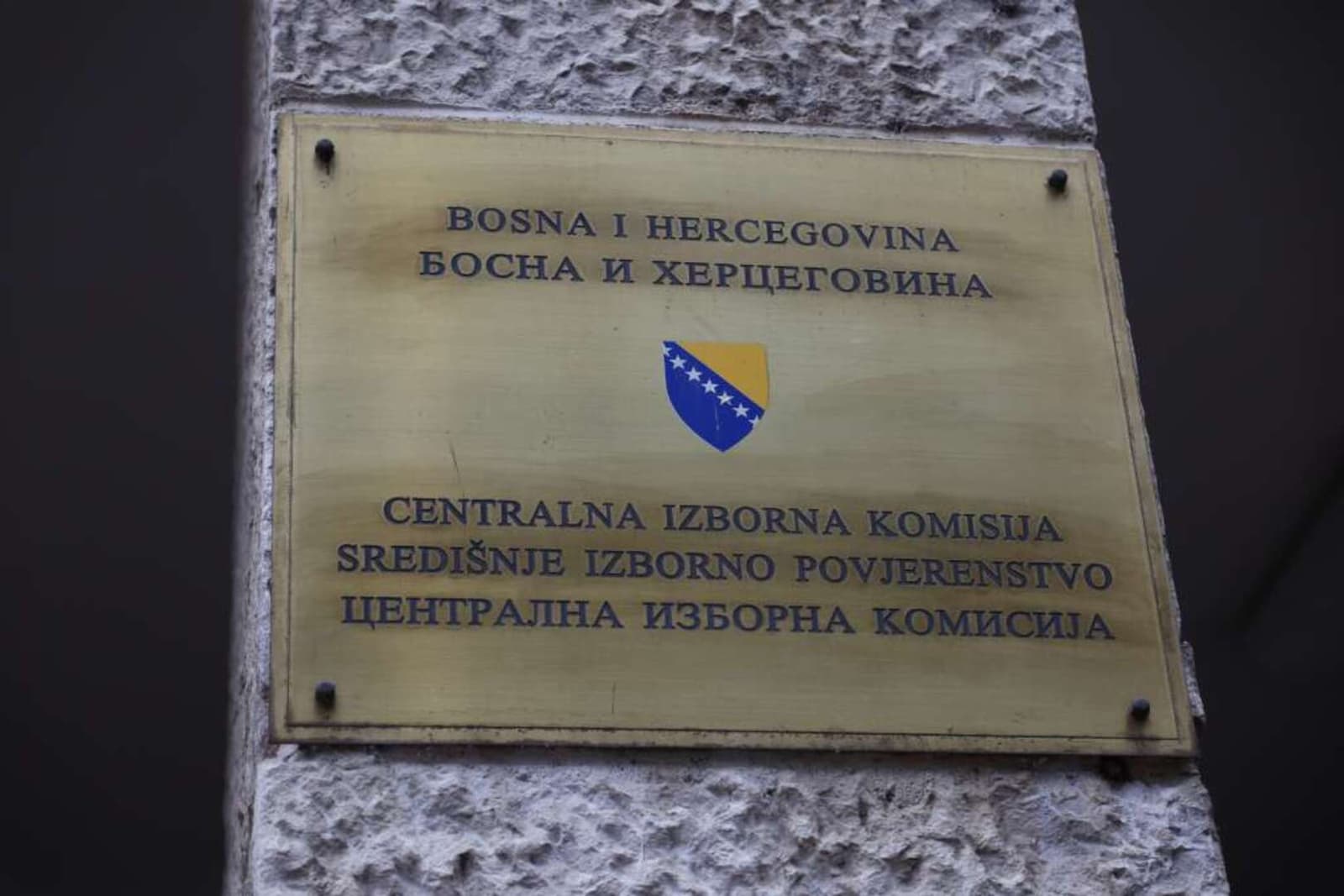 CIK kaznio SDP sa 3.000 KM zbog preuranjene izborne kampanje - slika 1