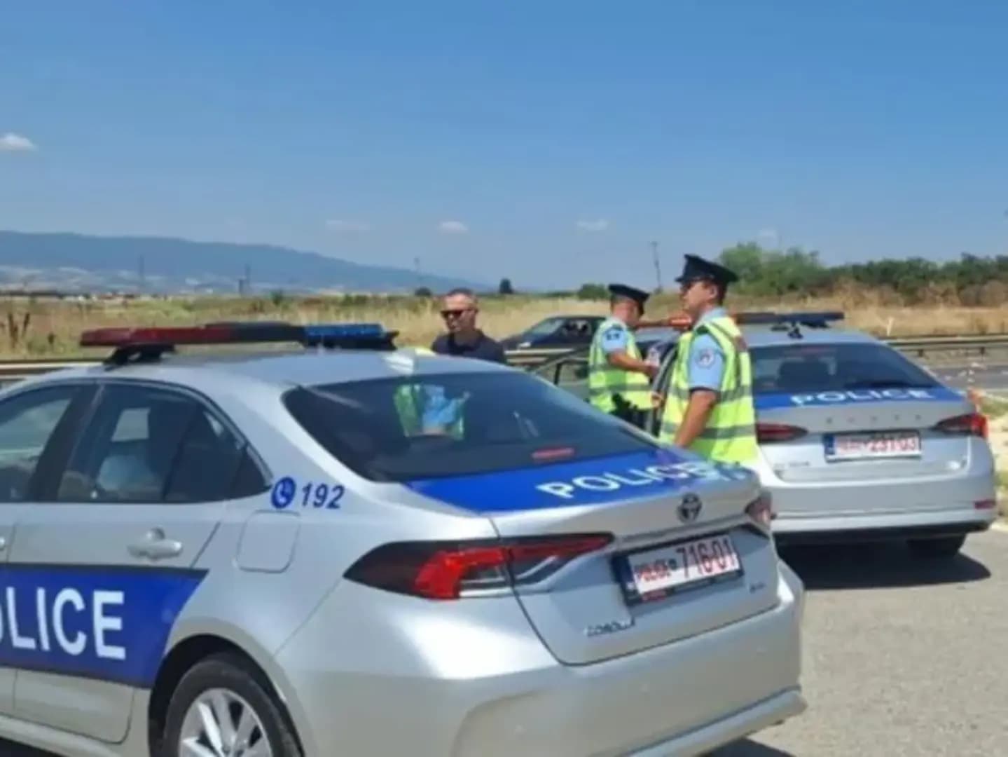 Zbog uzvika "Kosovo je Srbija": Za 36 osoba trogodišnja zabrana ulaska - slika 1