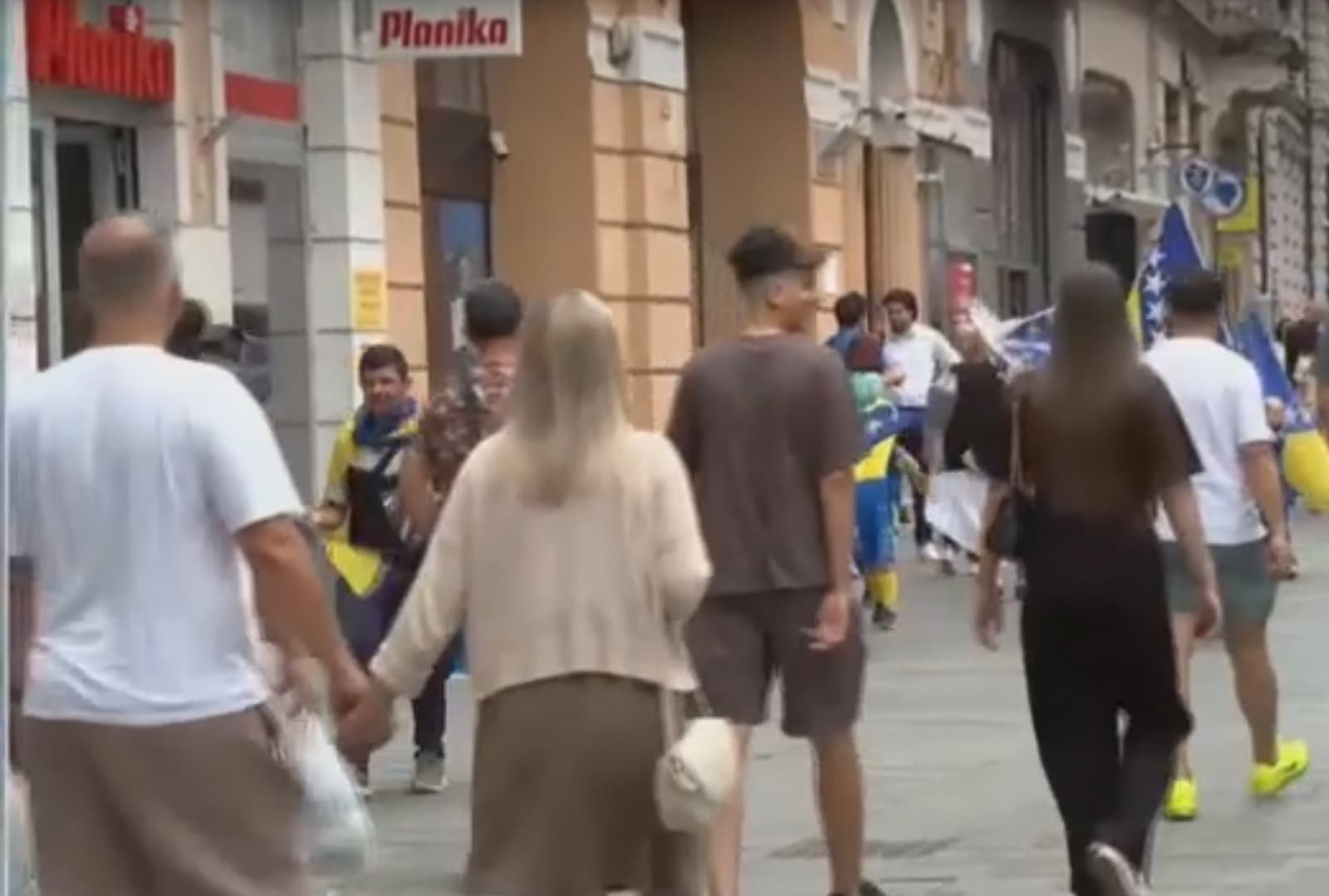 Sarajevo u znaku Zmajeva: Fan zone spremne, navijači vjeruju u pobjedu - slika 1