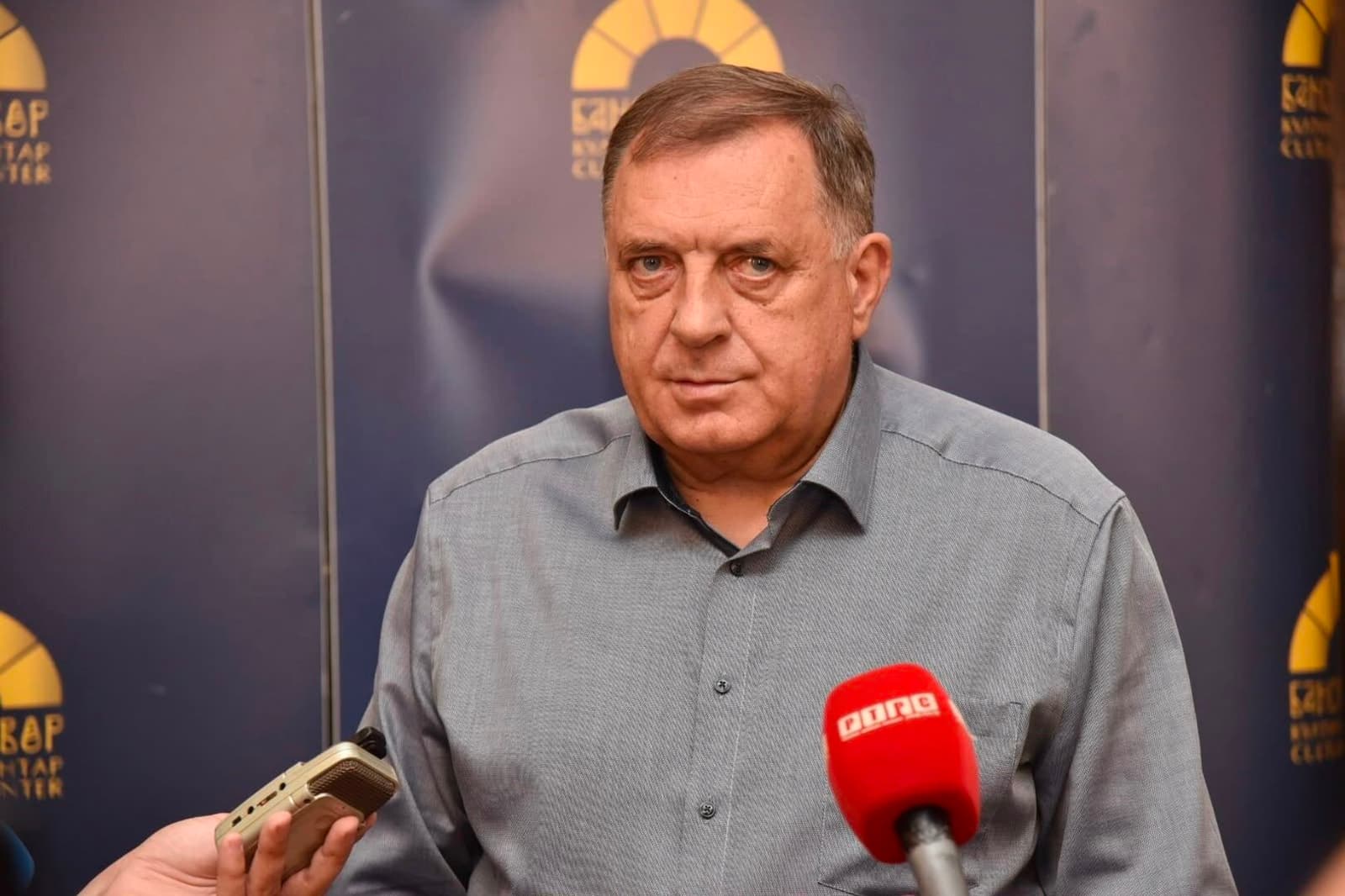 Dodik: SNSD će pobijediti uprkos „neravnopravnim uslovima”, optužuje međunarodni faktor za izborni inženjering - slika 1